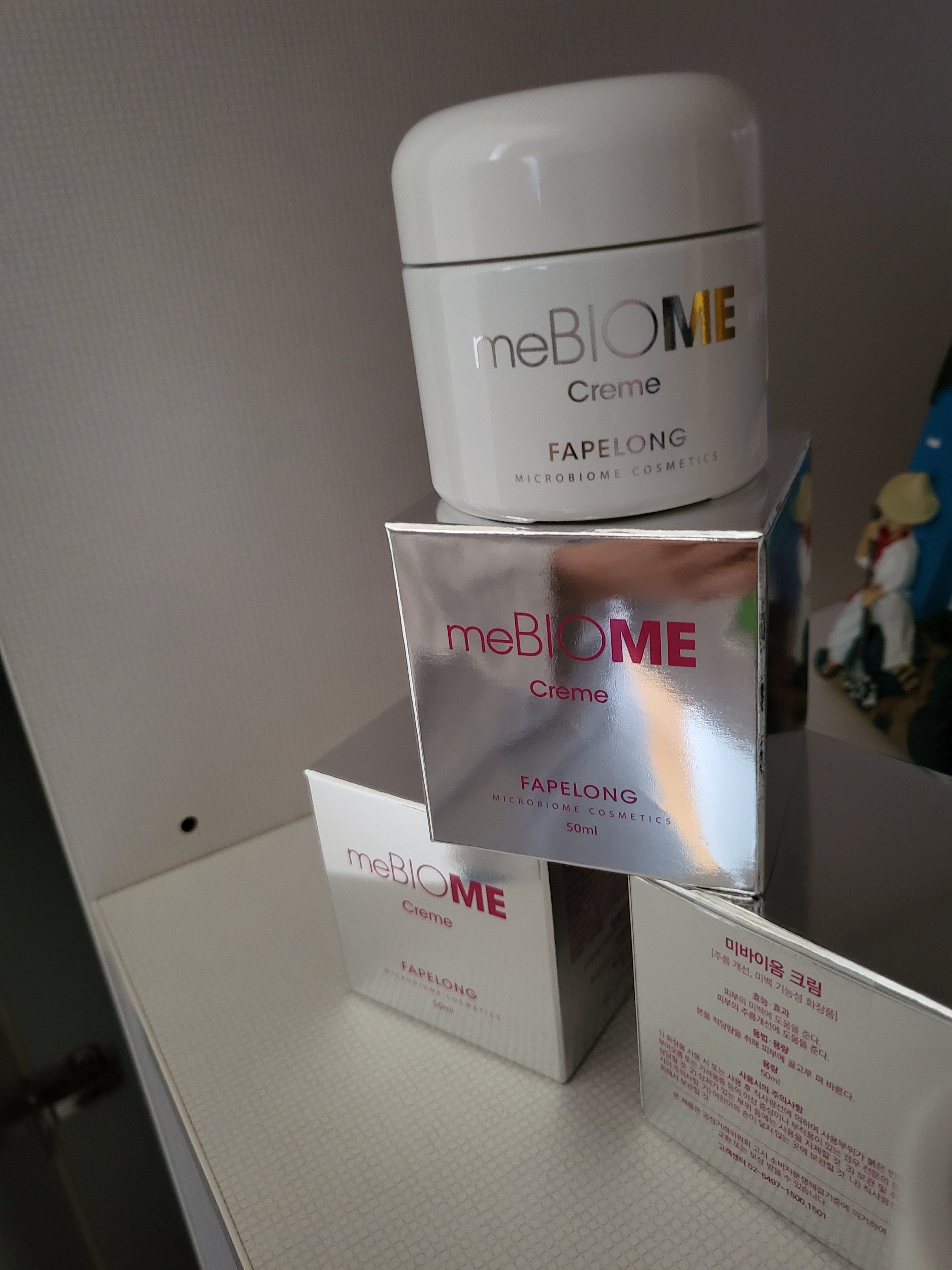 SmartStore review media
