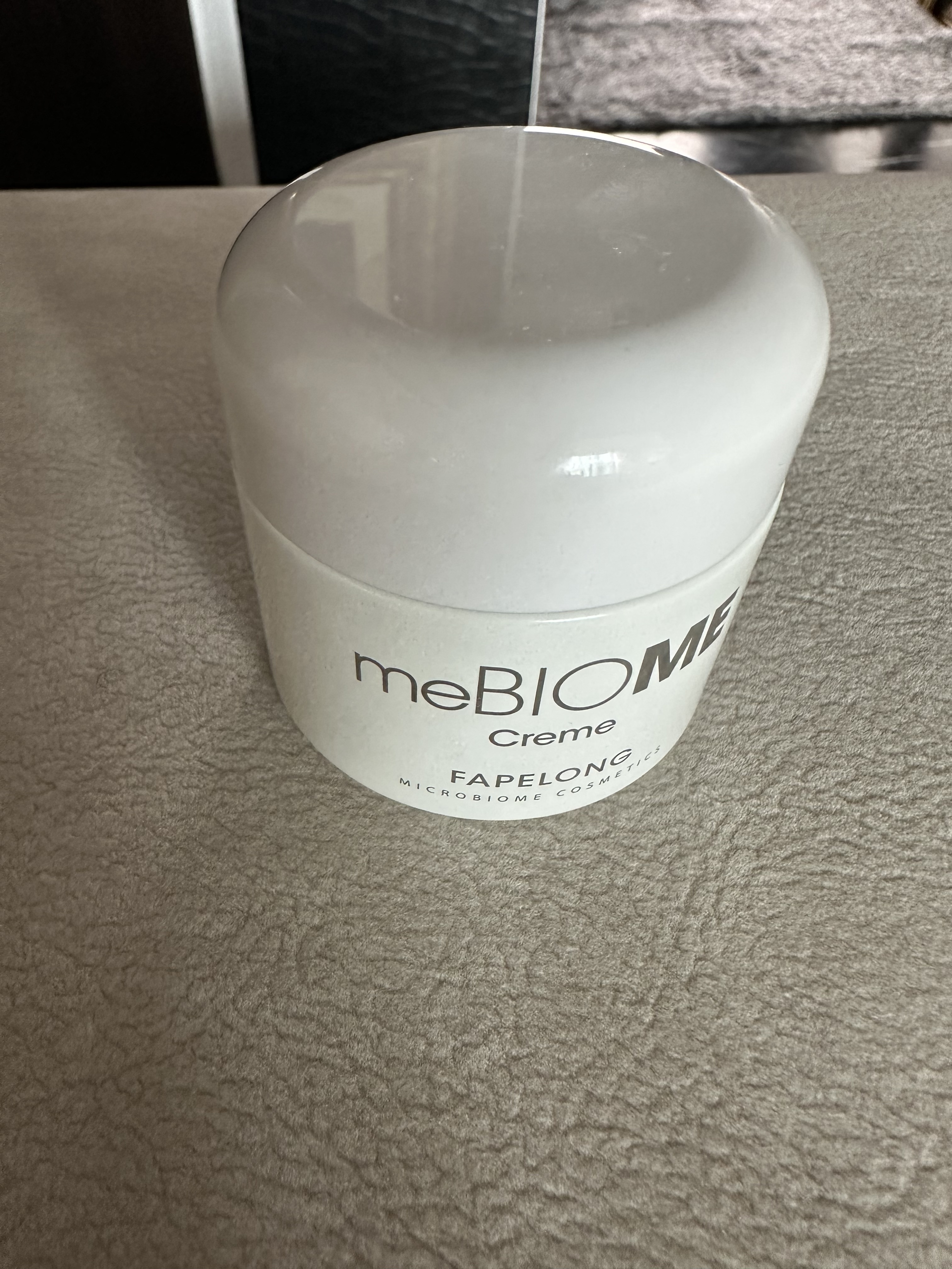 SmartStore review media