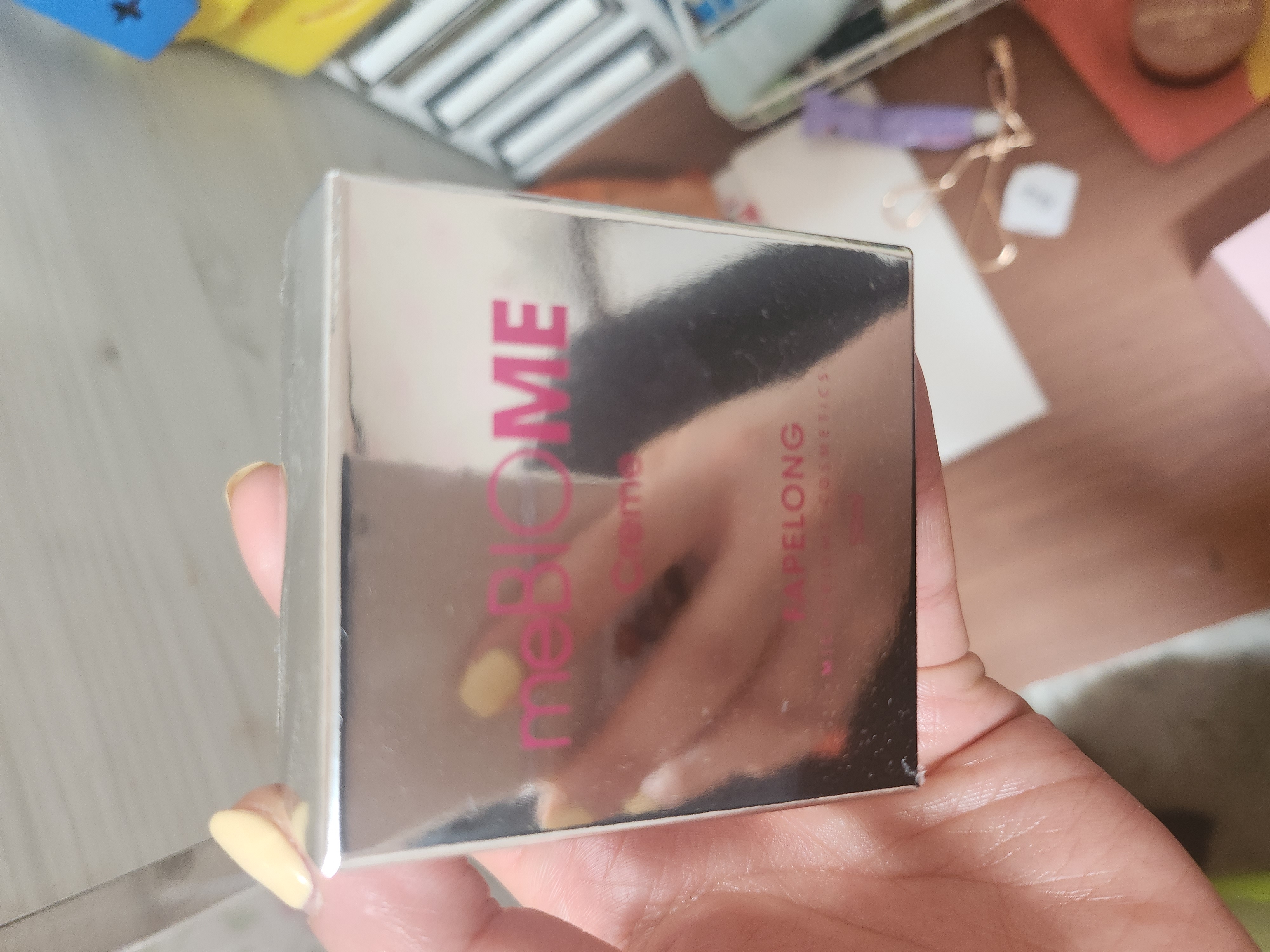 SmartStore review media