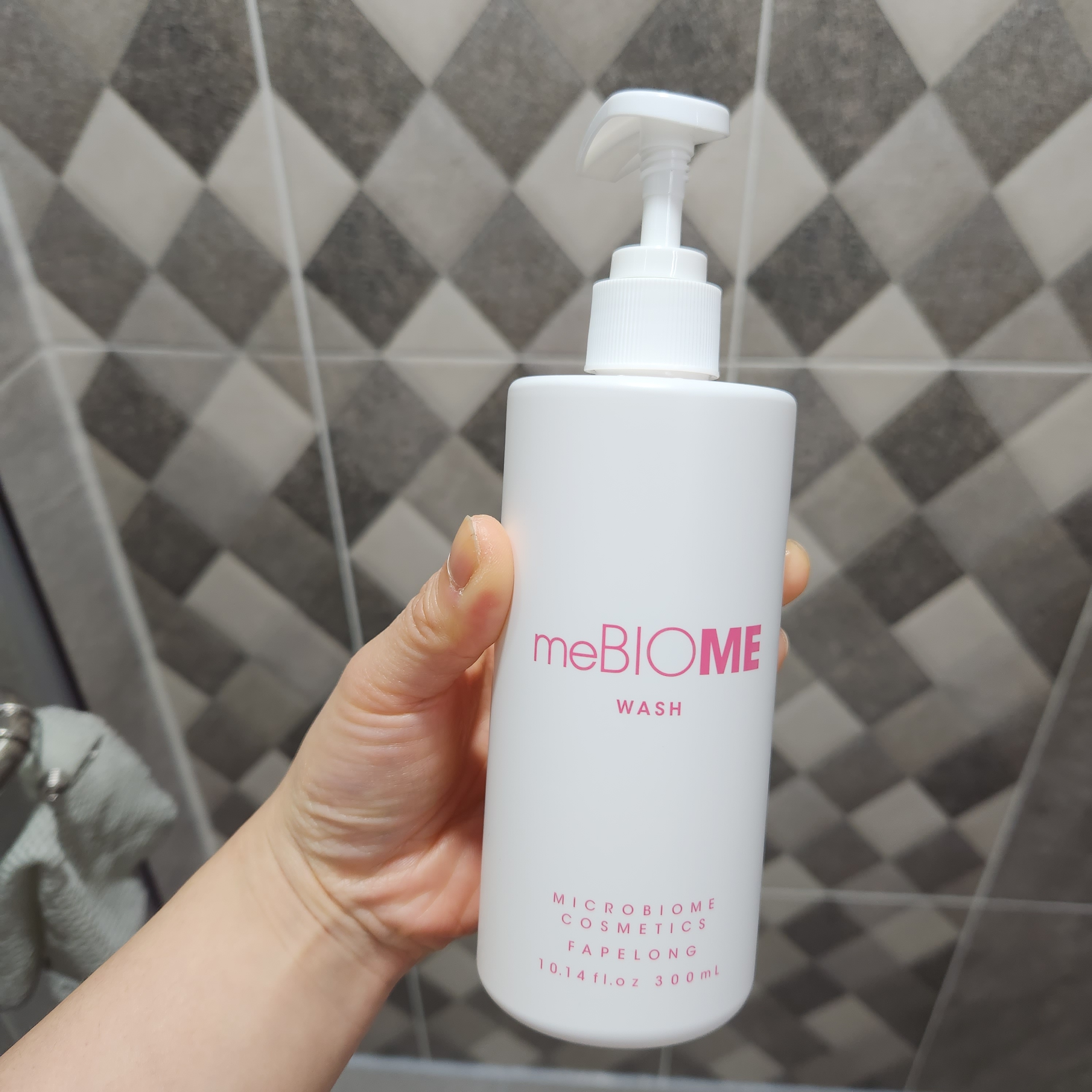 SmartStore review media