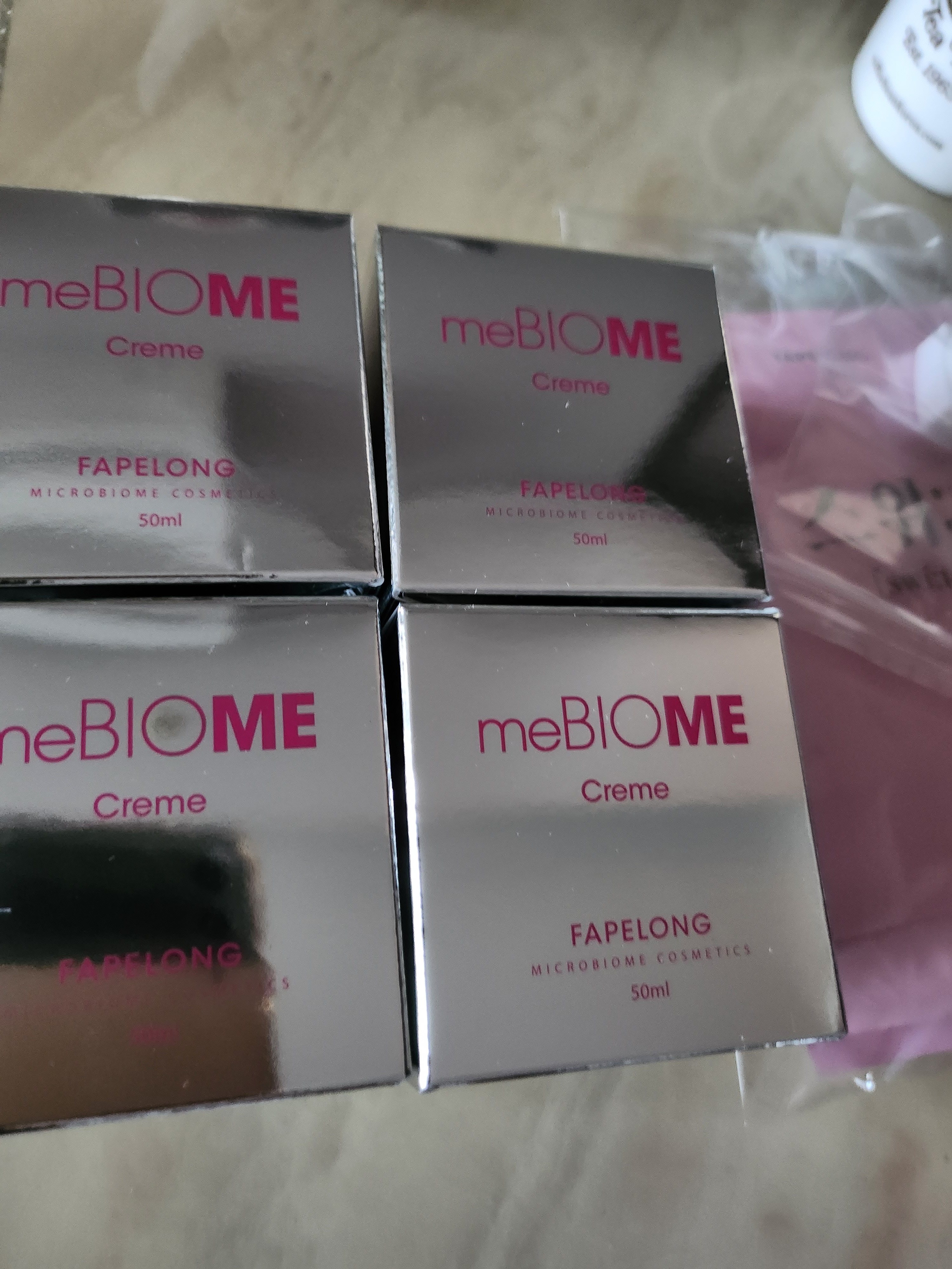 SmartStore review media