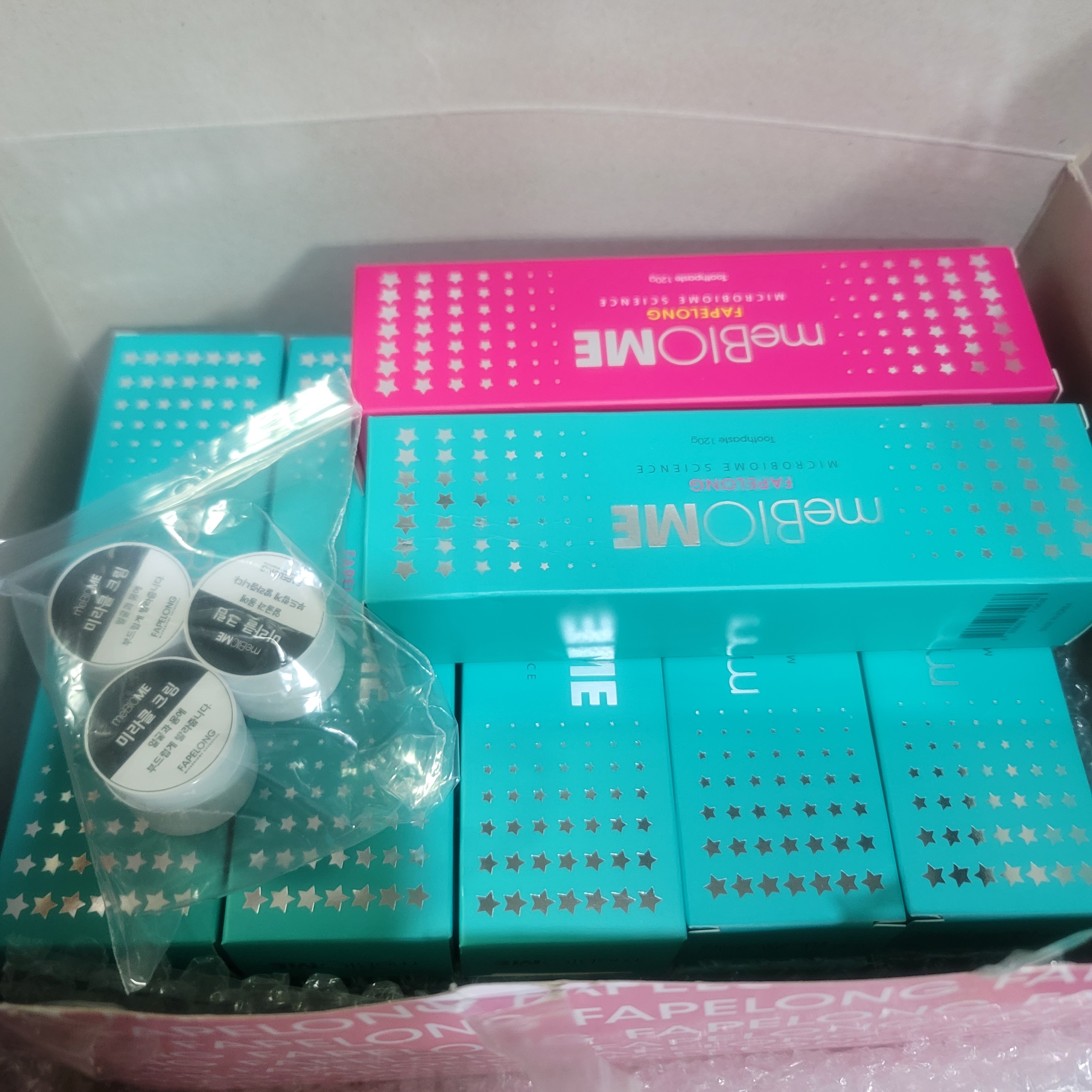 SmartStore review media