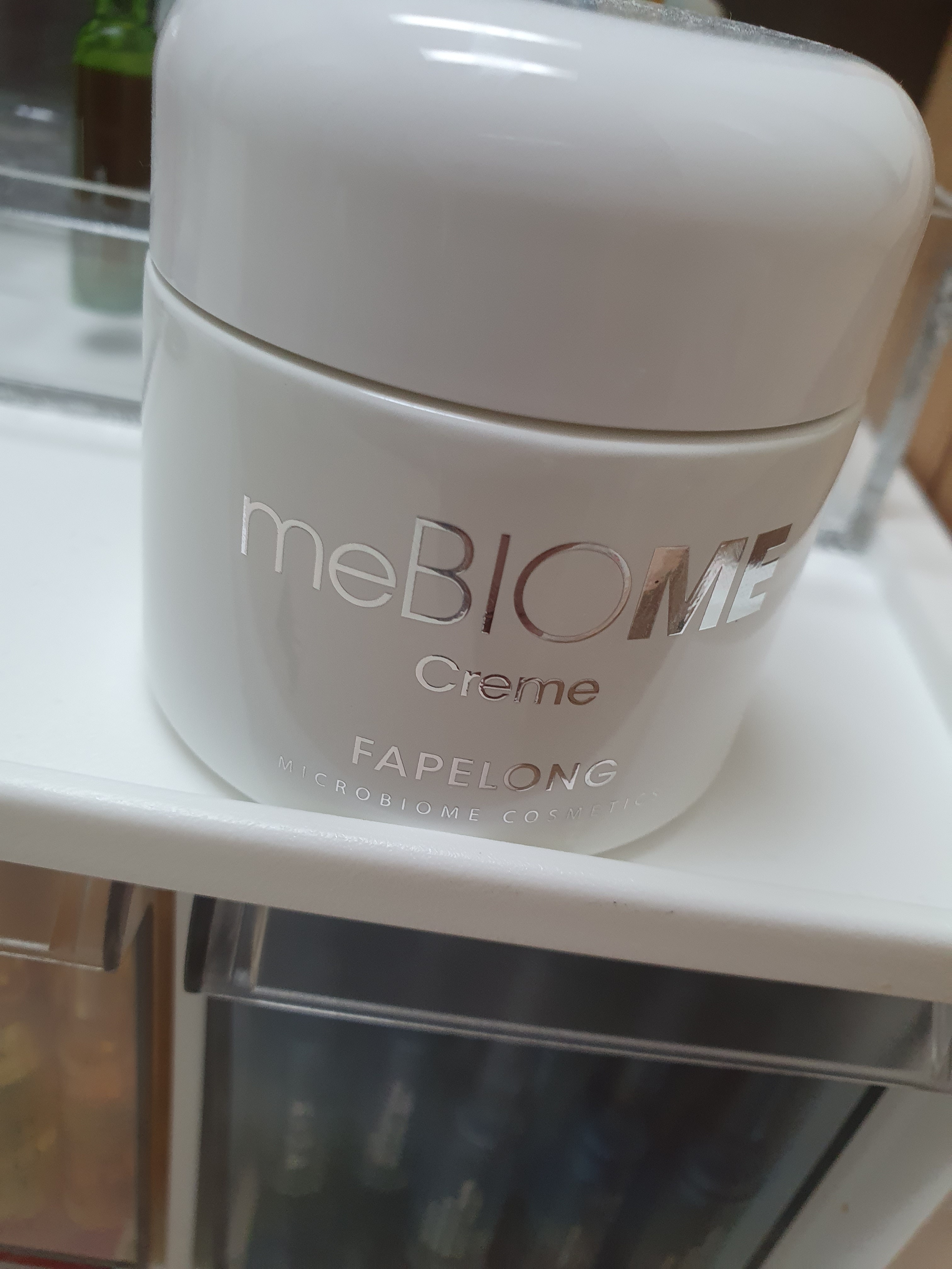 SmartStore review media