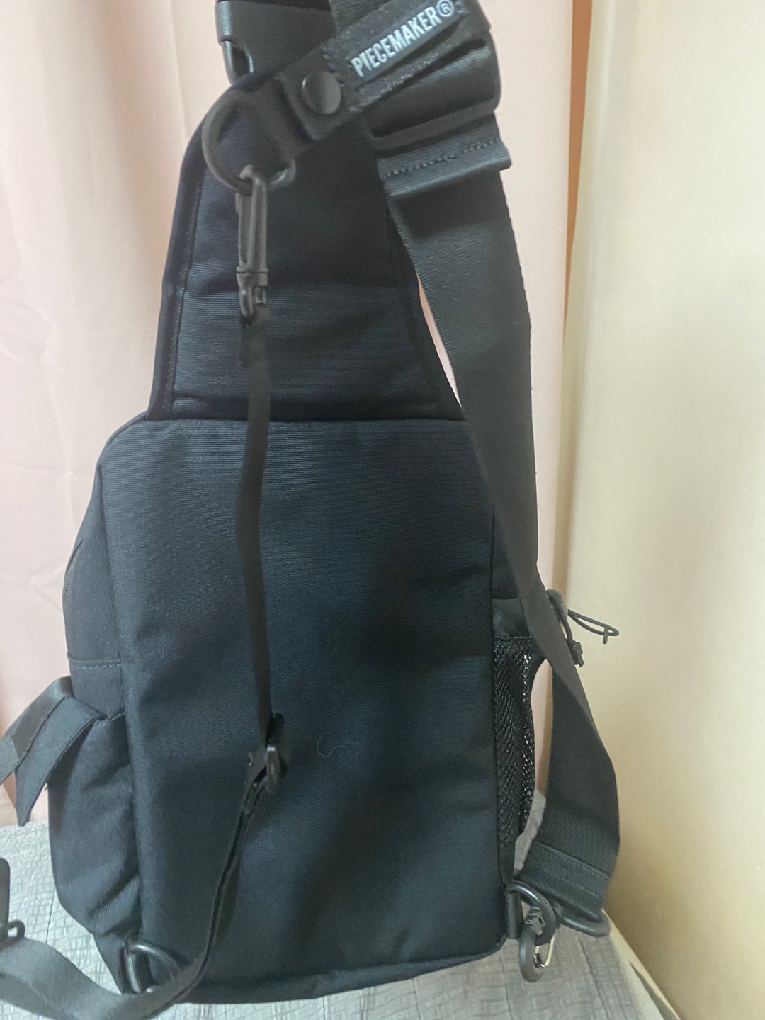 Item PIECEMAKER CORDURA TECH SLING BAG (ALL BLACK) | GVG
