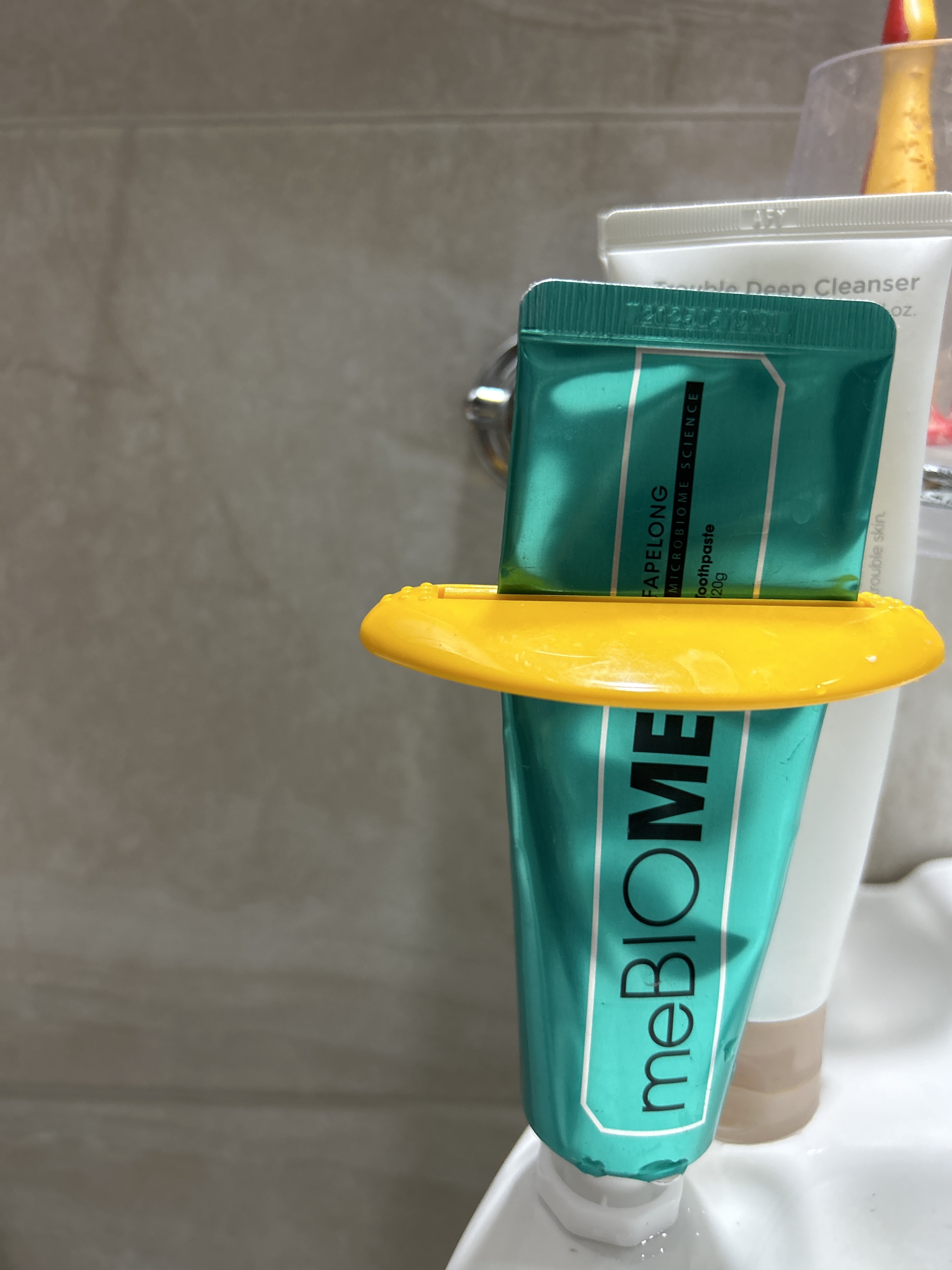 SmartStore review media