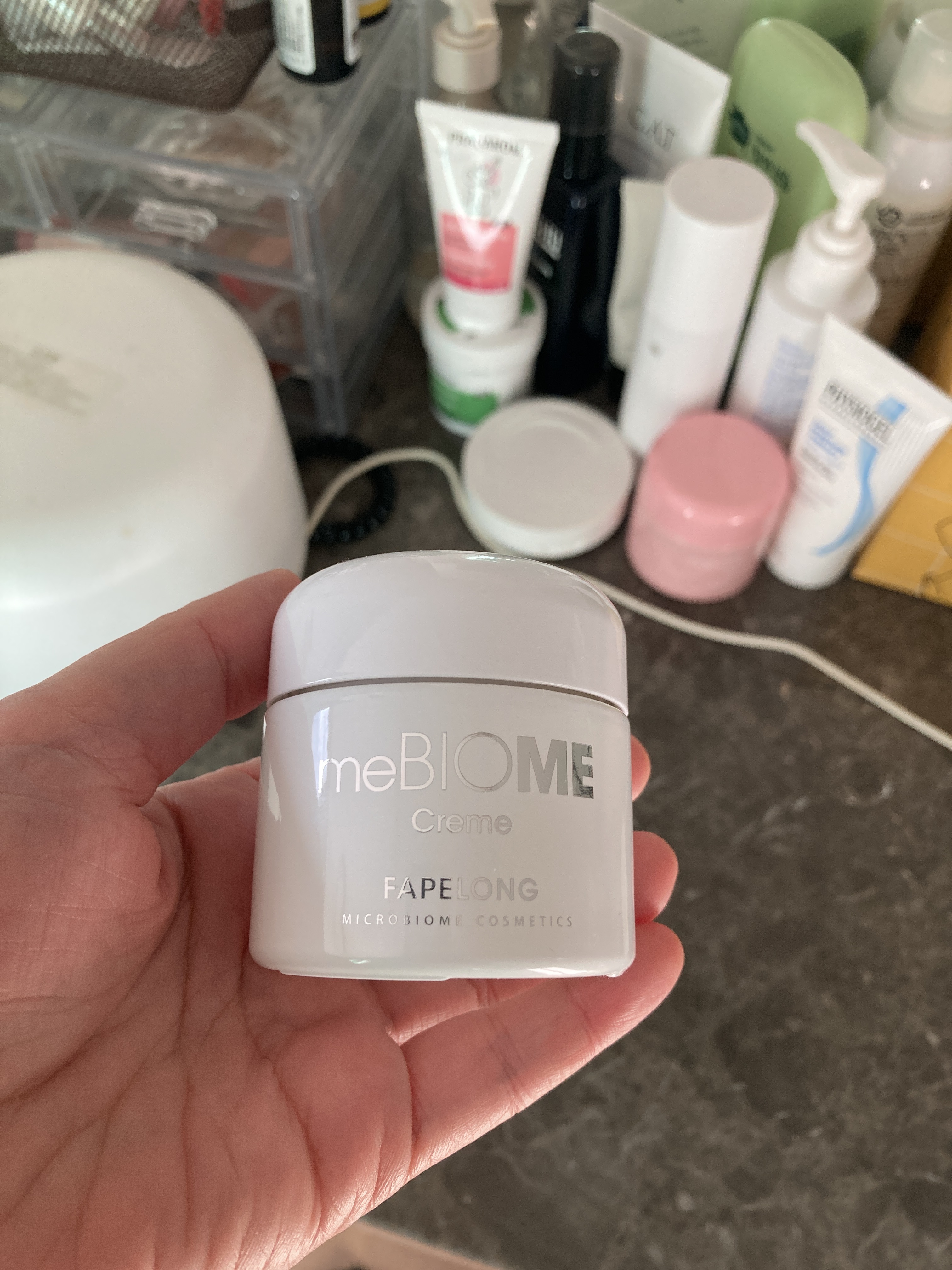 SmartStore review media