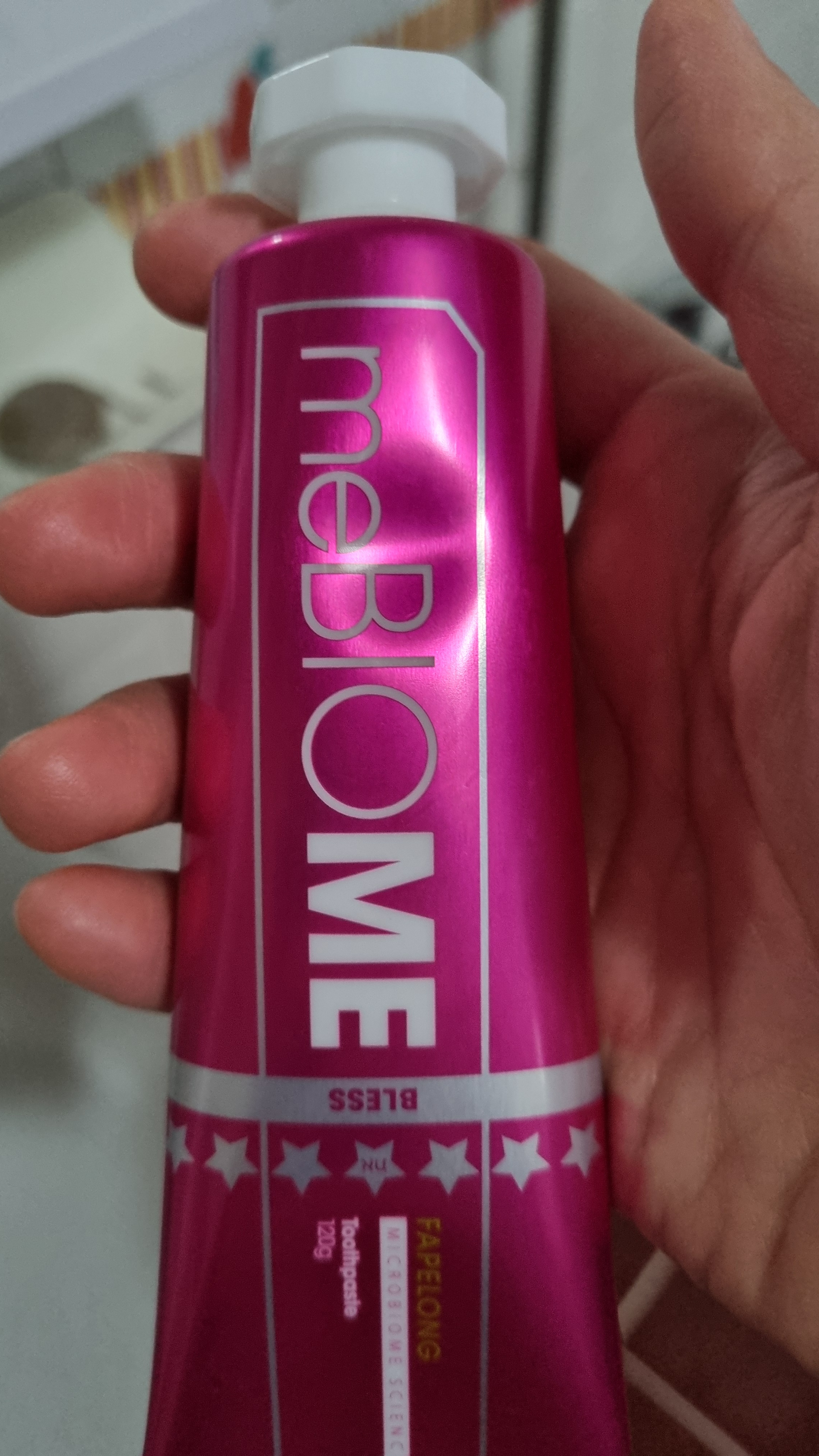 SmartStore review media