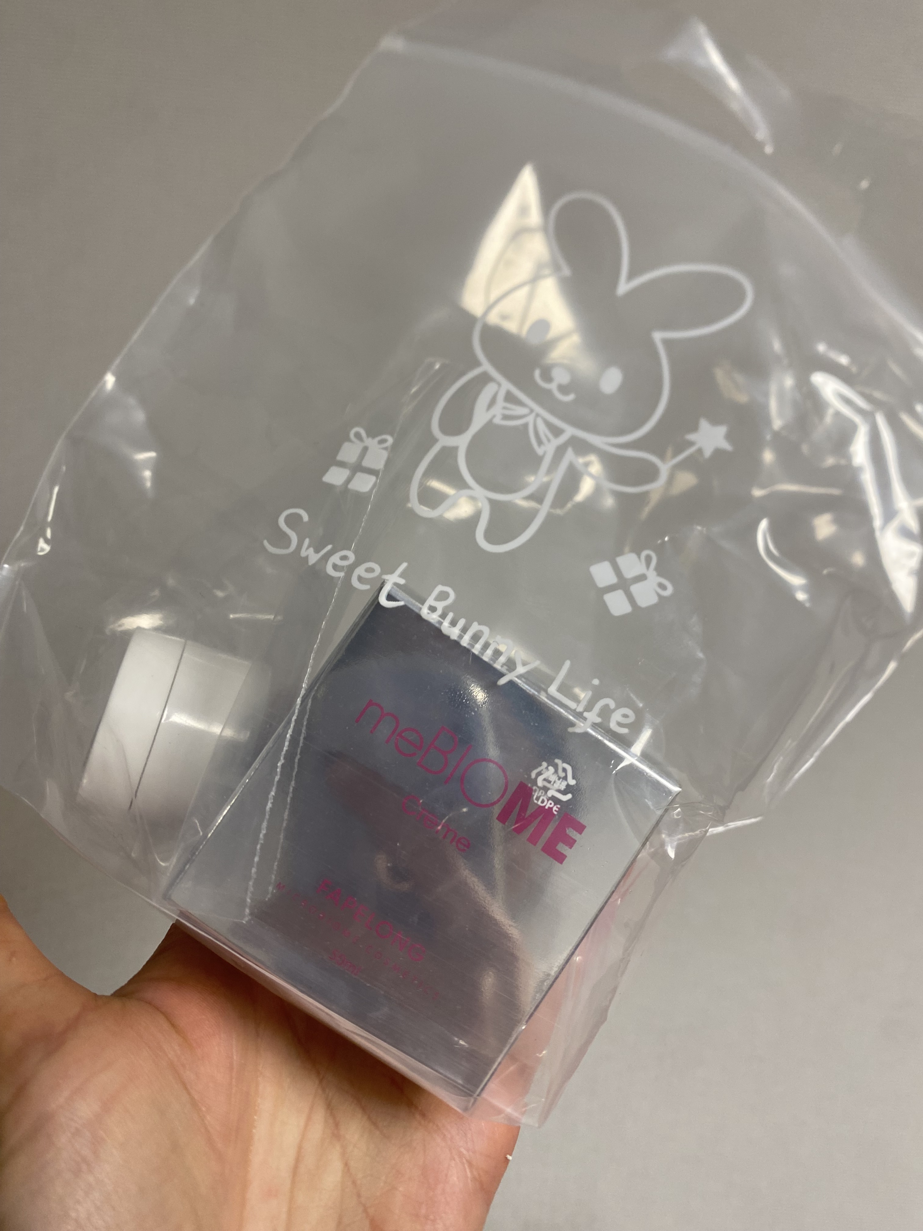 SmartStore review media
