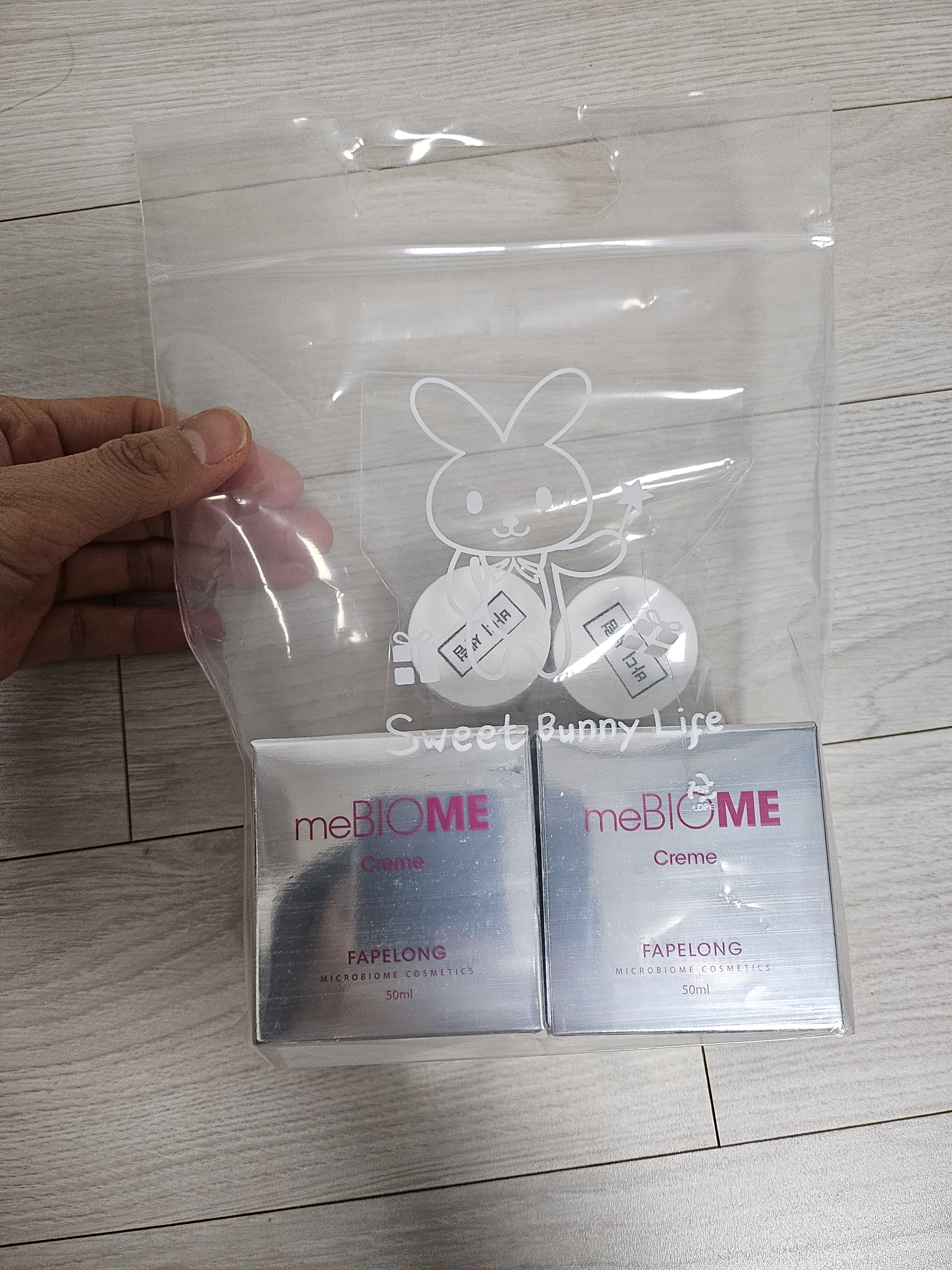 SmartStore review media