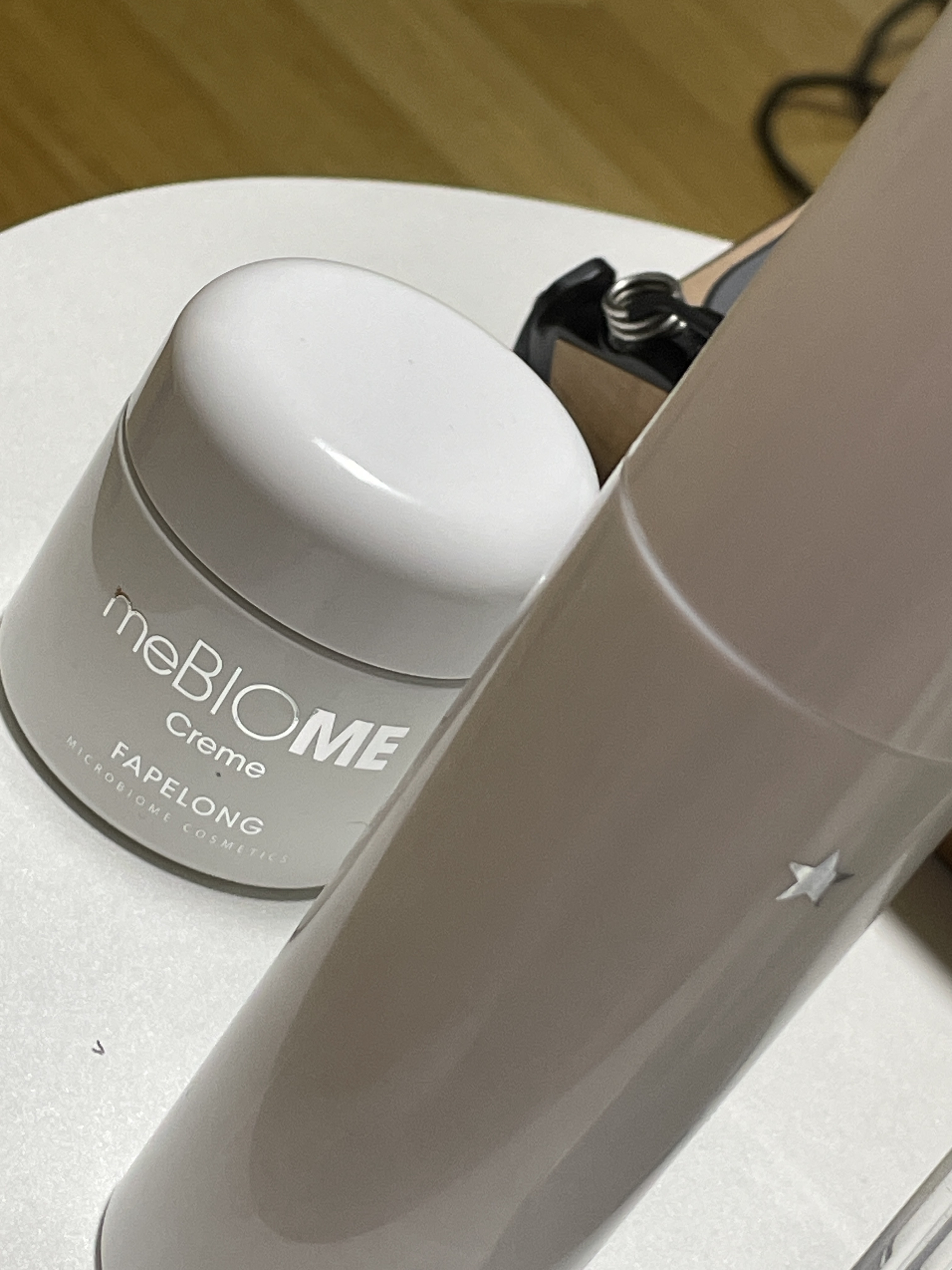 SmartStore review media