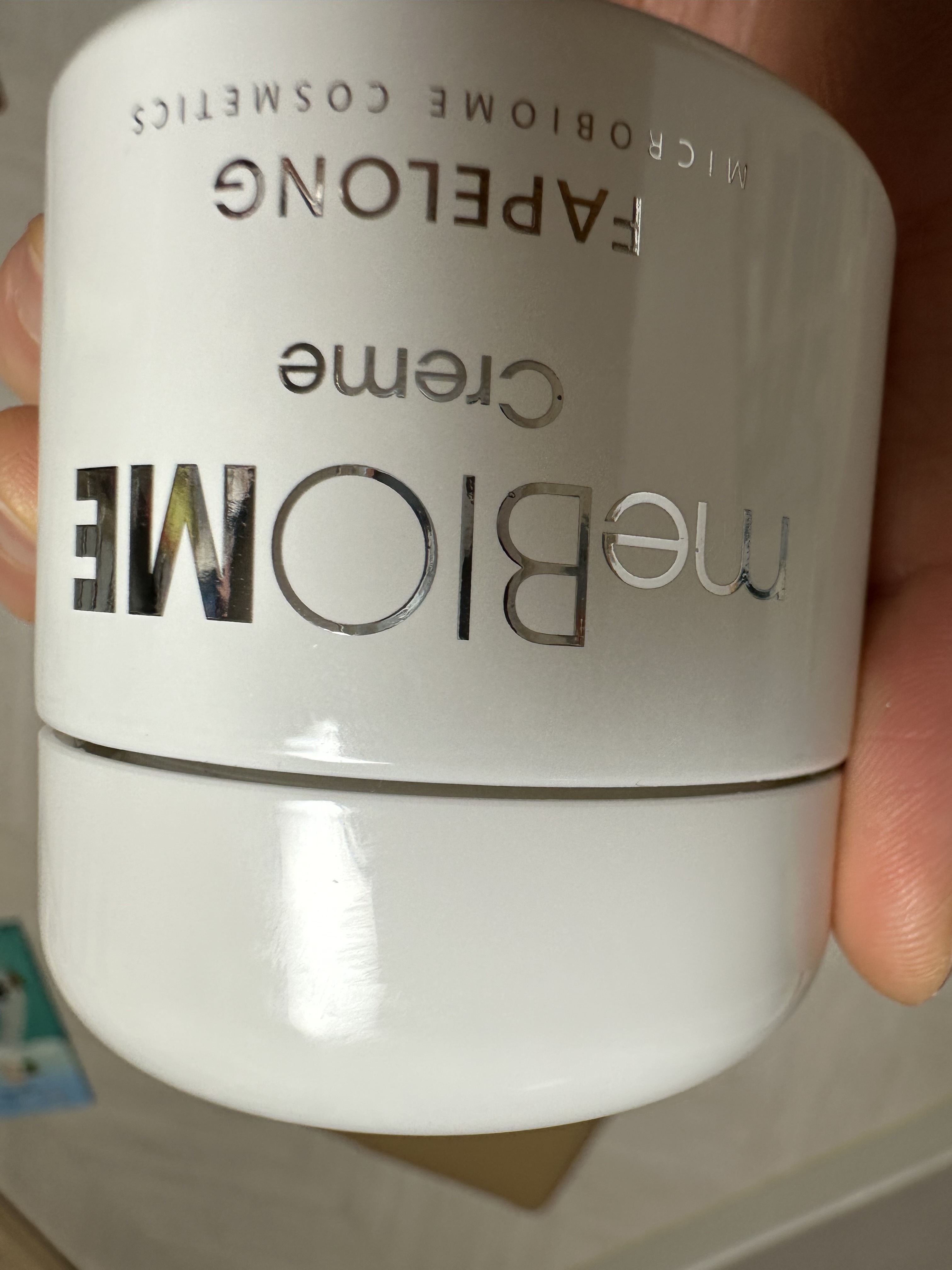 SmartStore review media