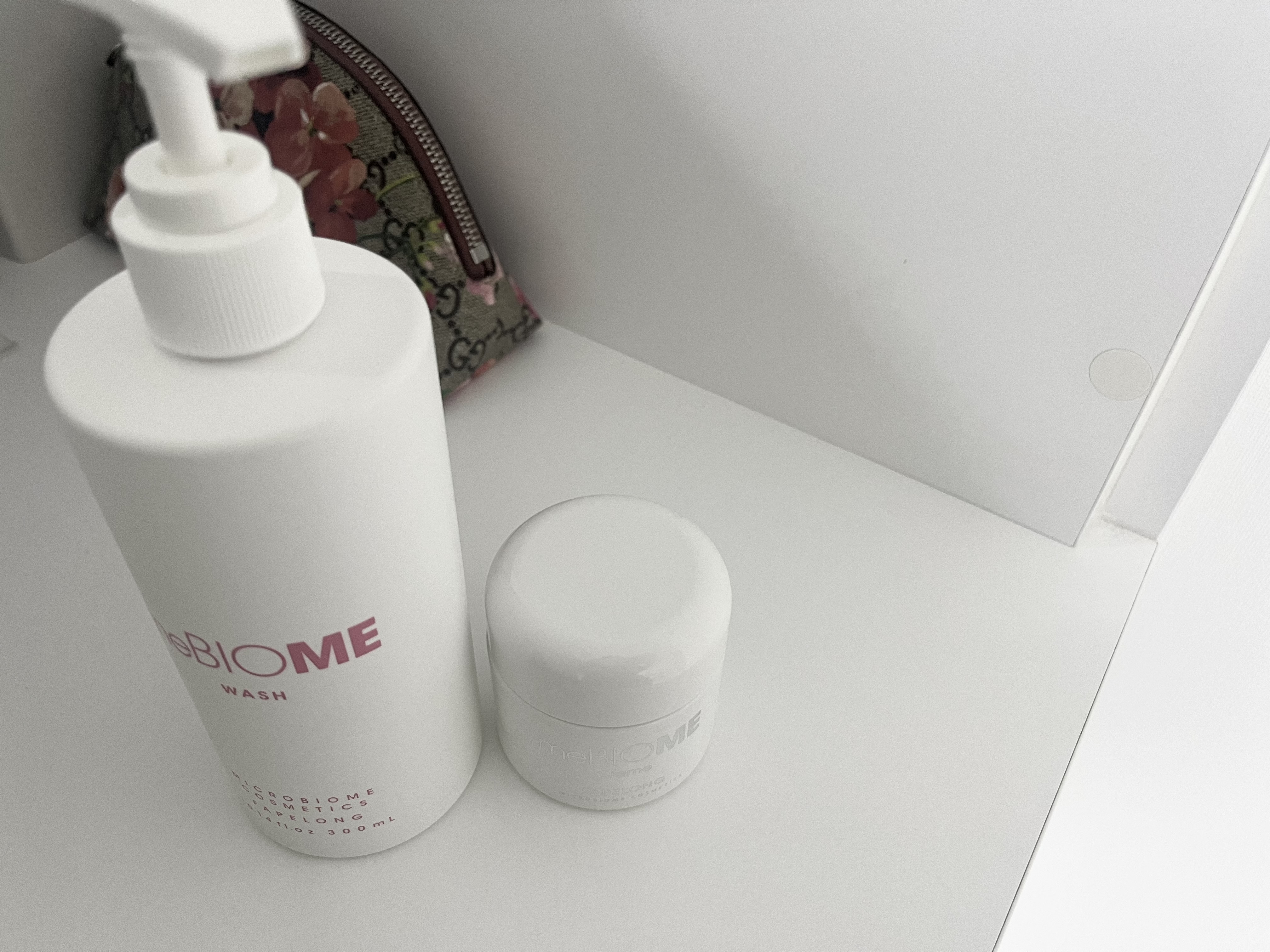 SmartStore review media
