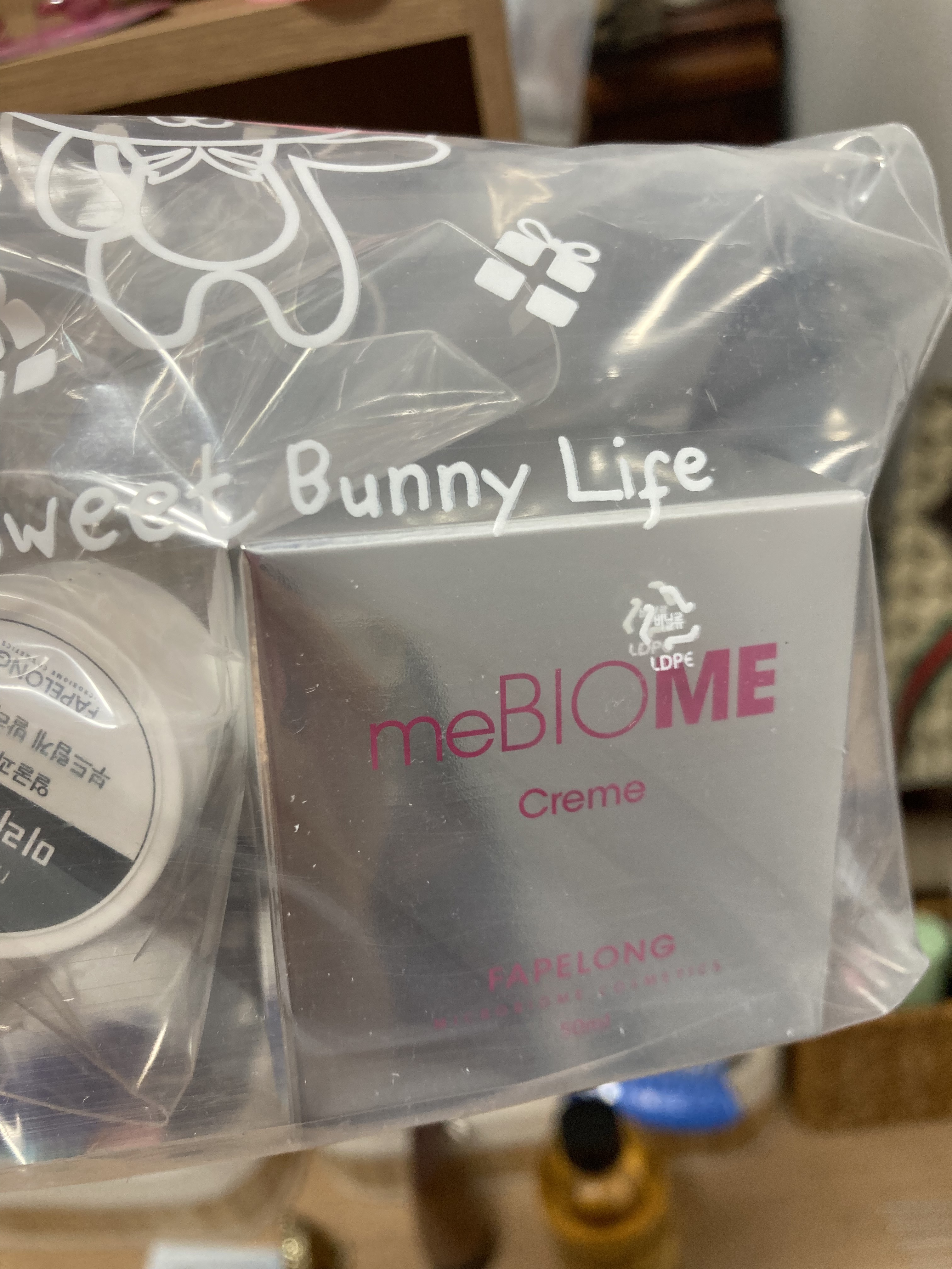 SmartStore review media