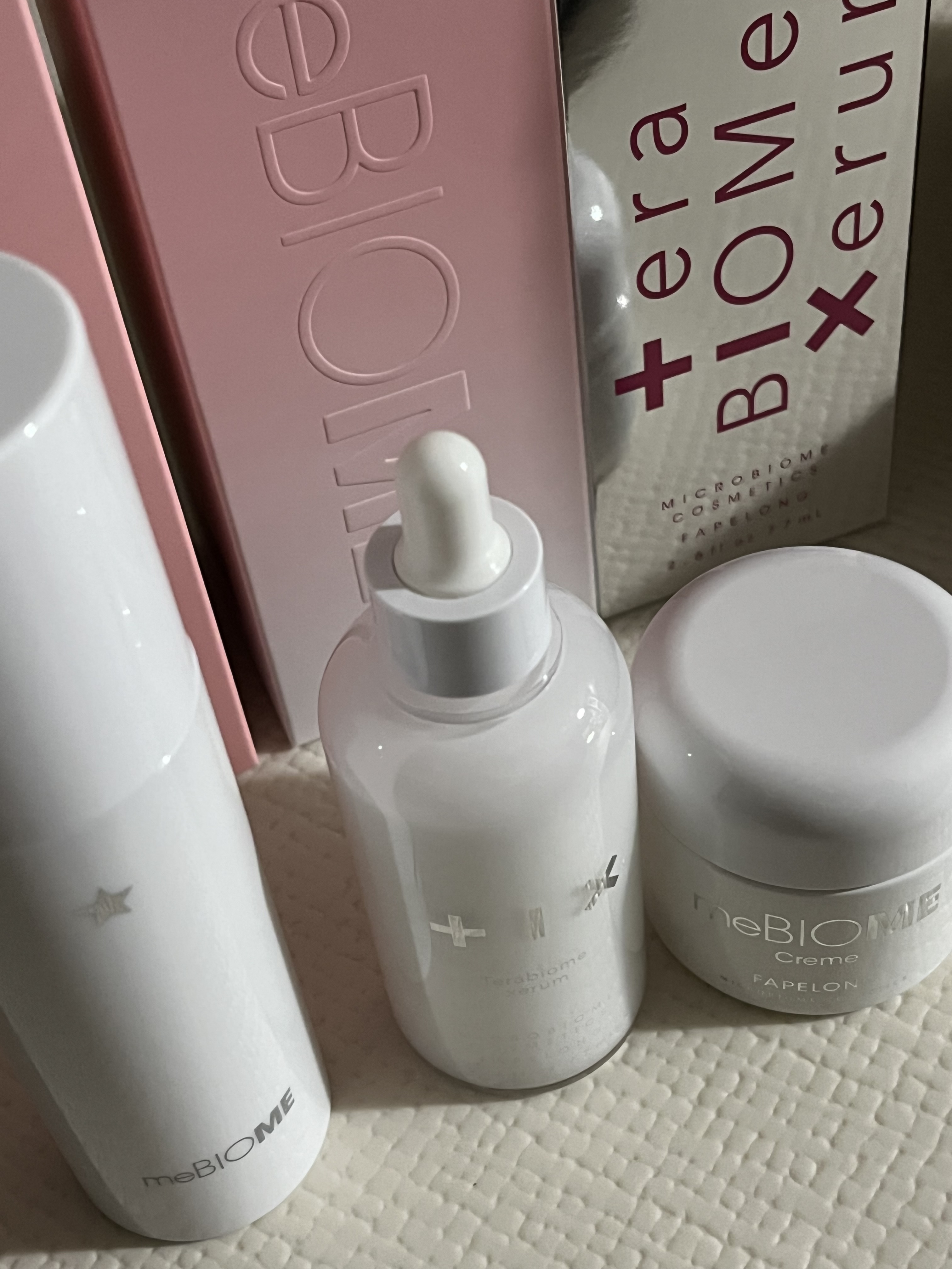 SmartStore review media