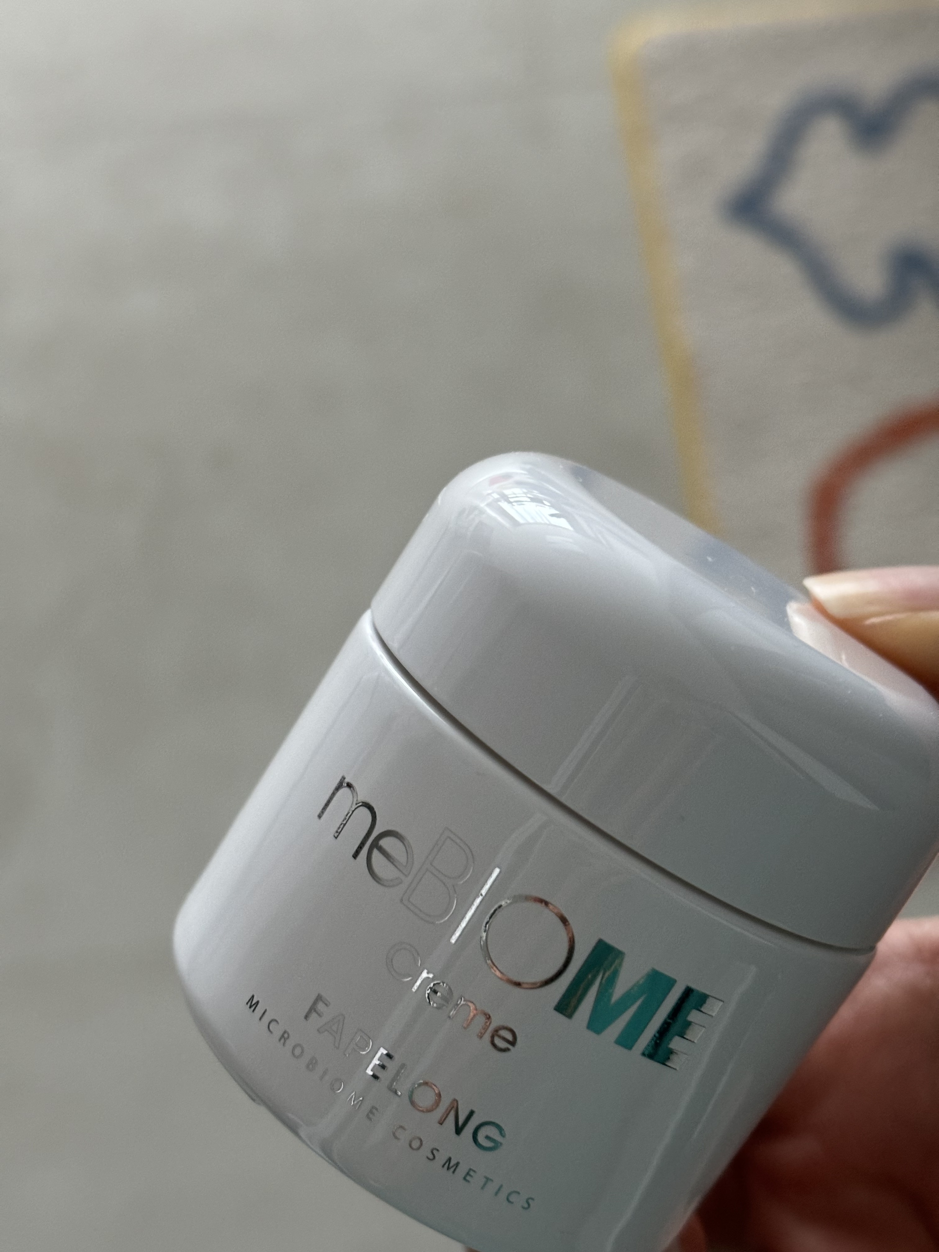 SmartStore review media