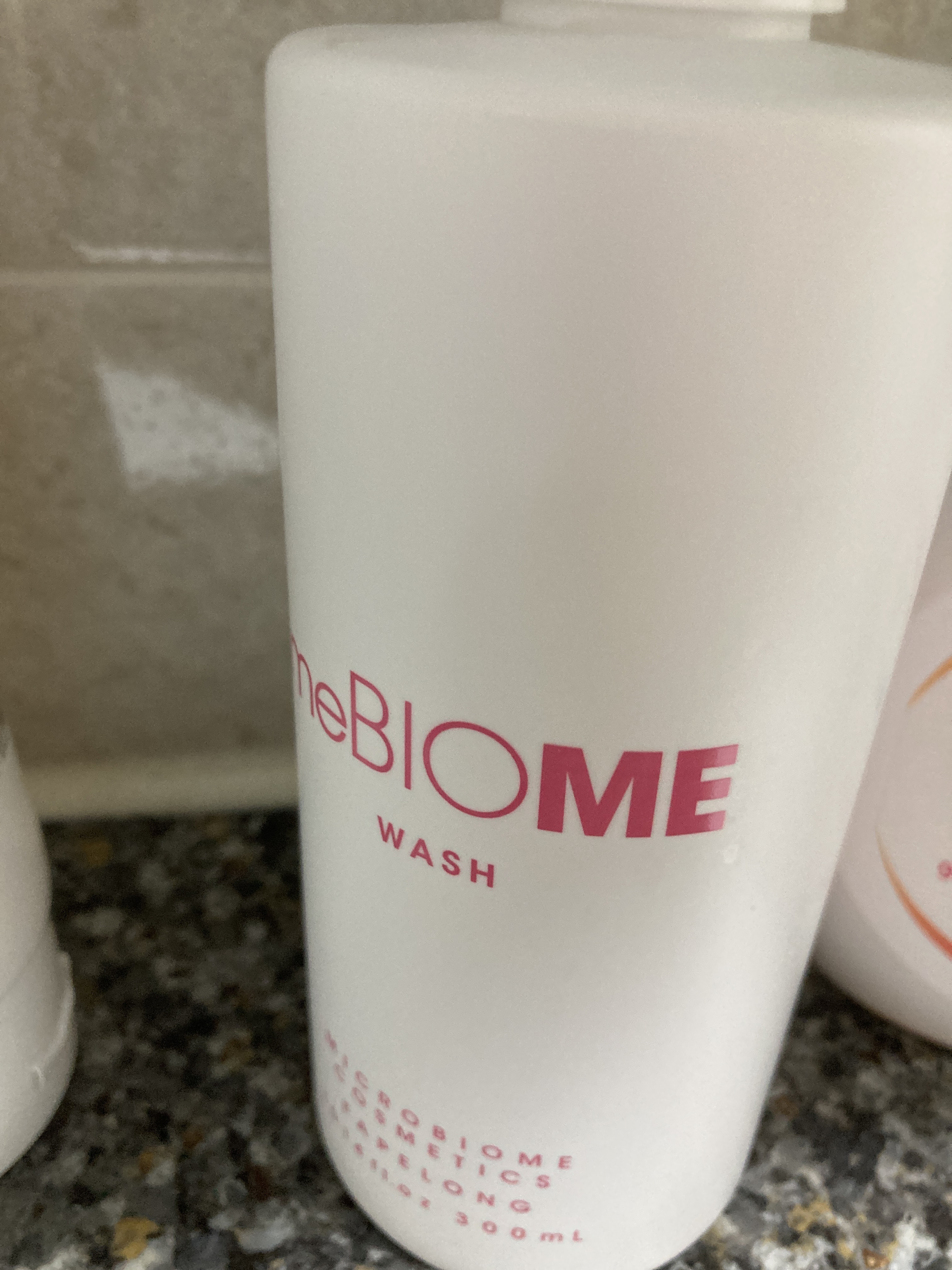 SmartStore review media