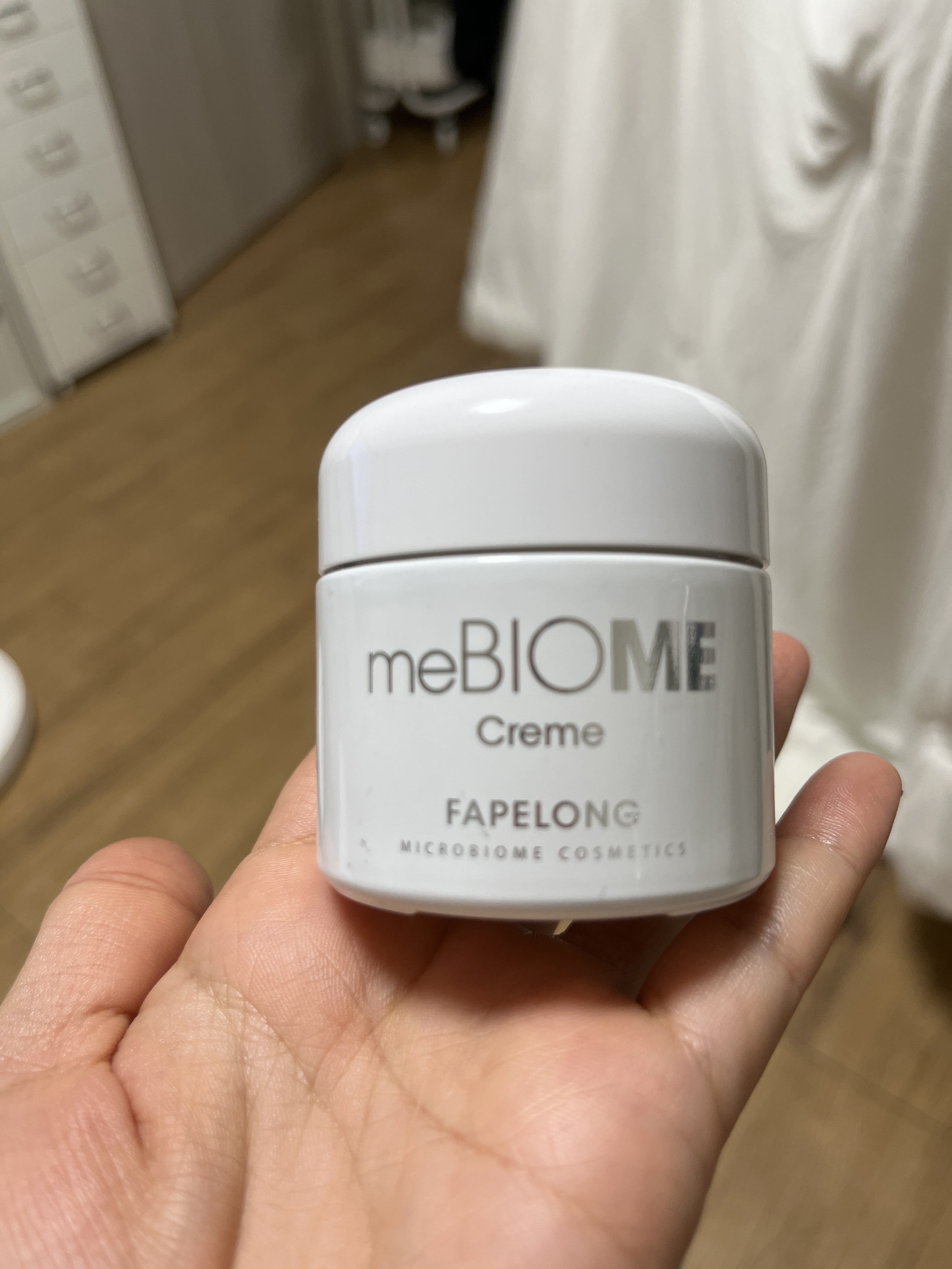 SmartStore review media