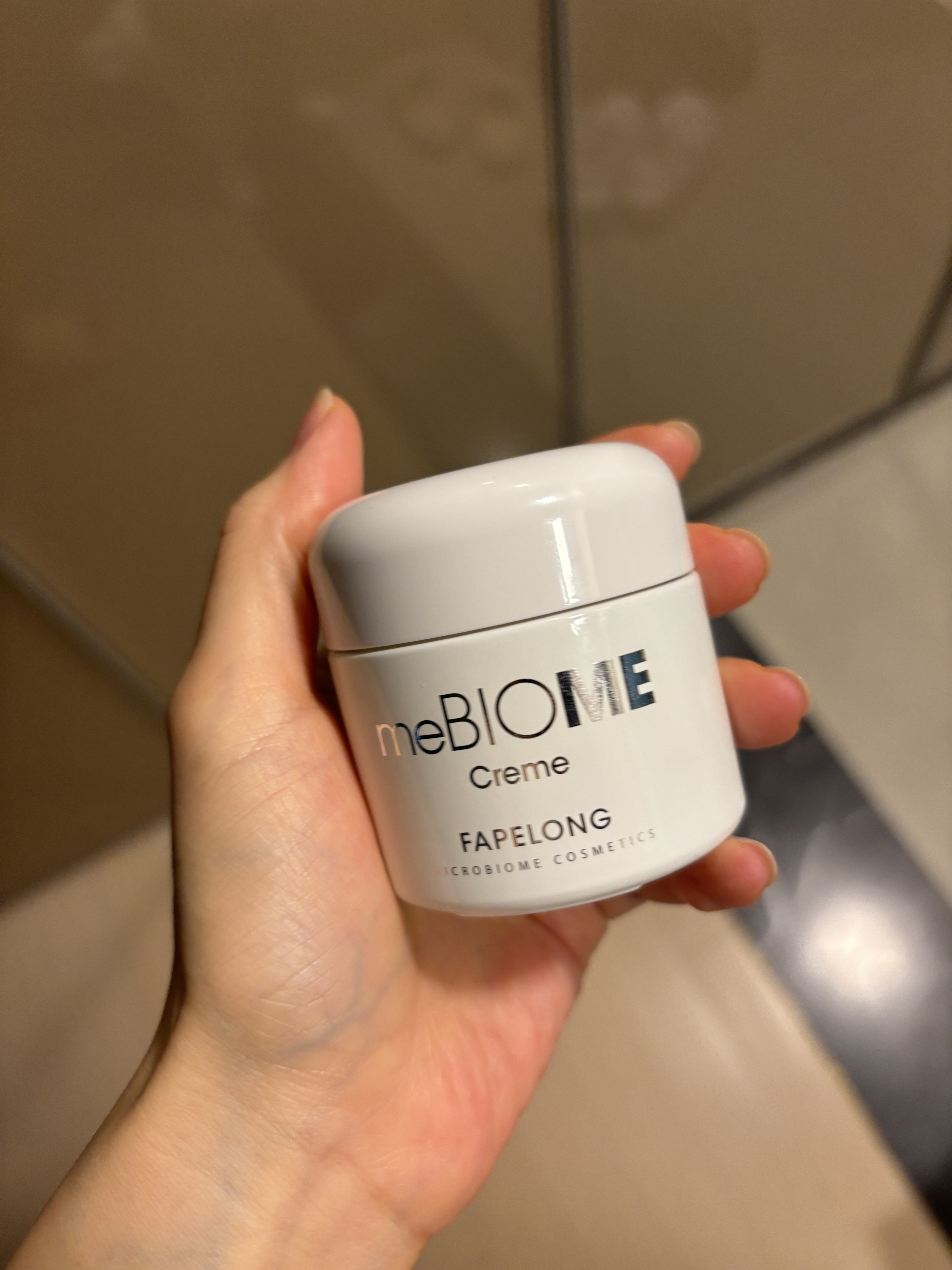 SmartStore review media