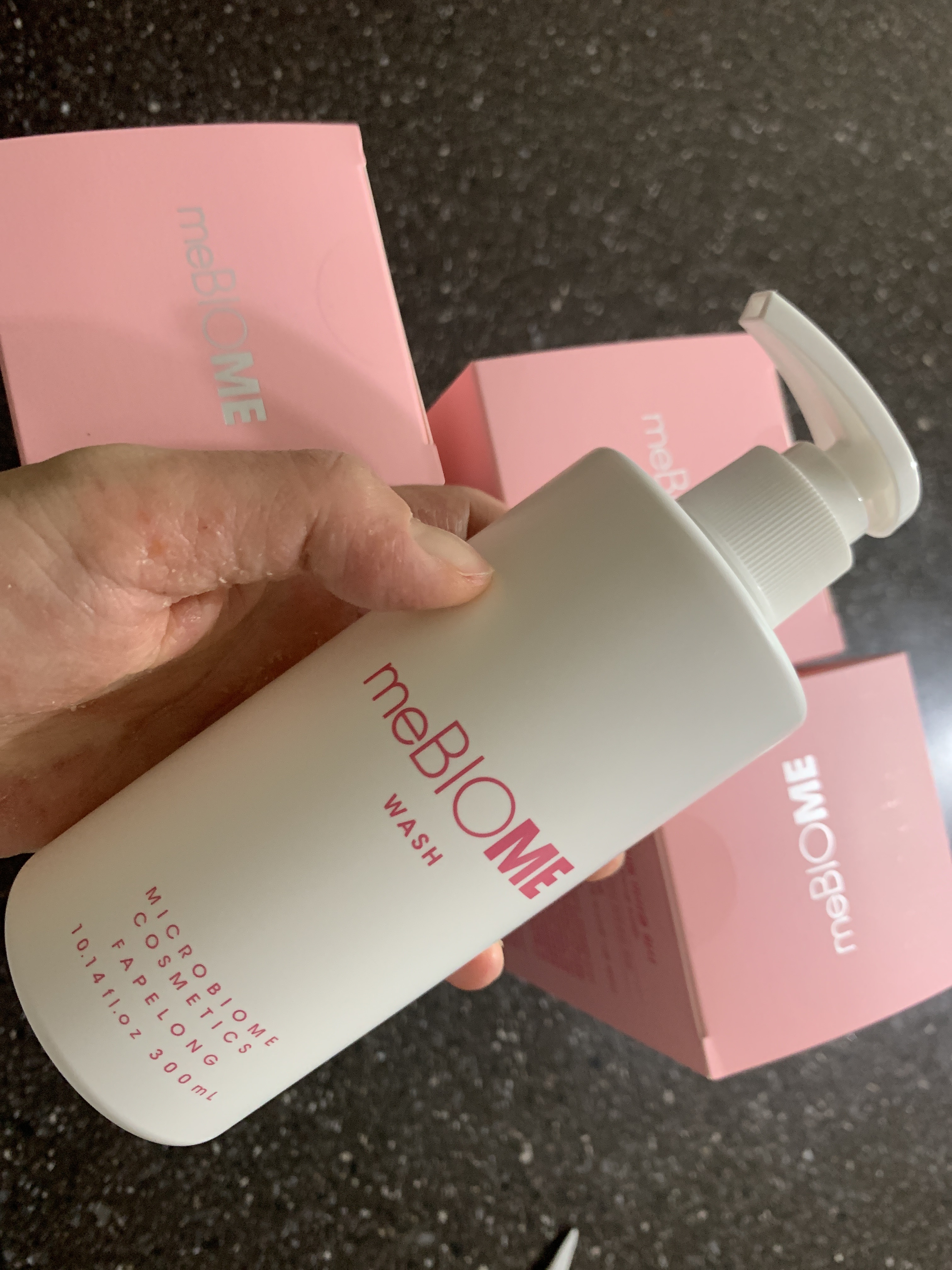 SmartStore review media