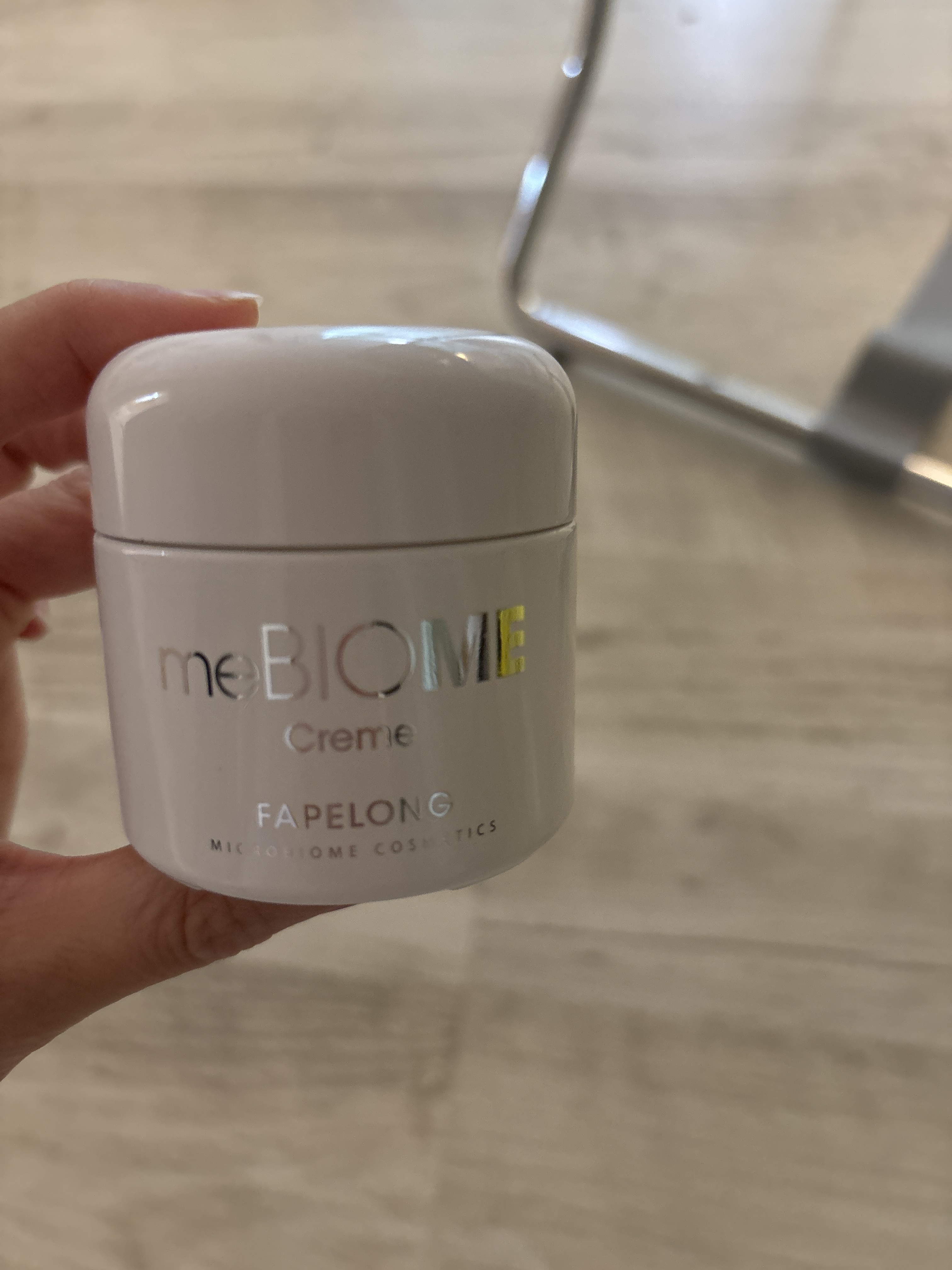 SmartStore review media