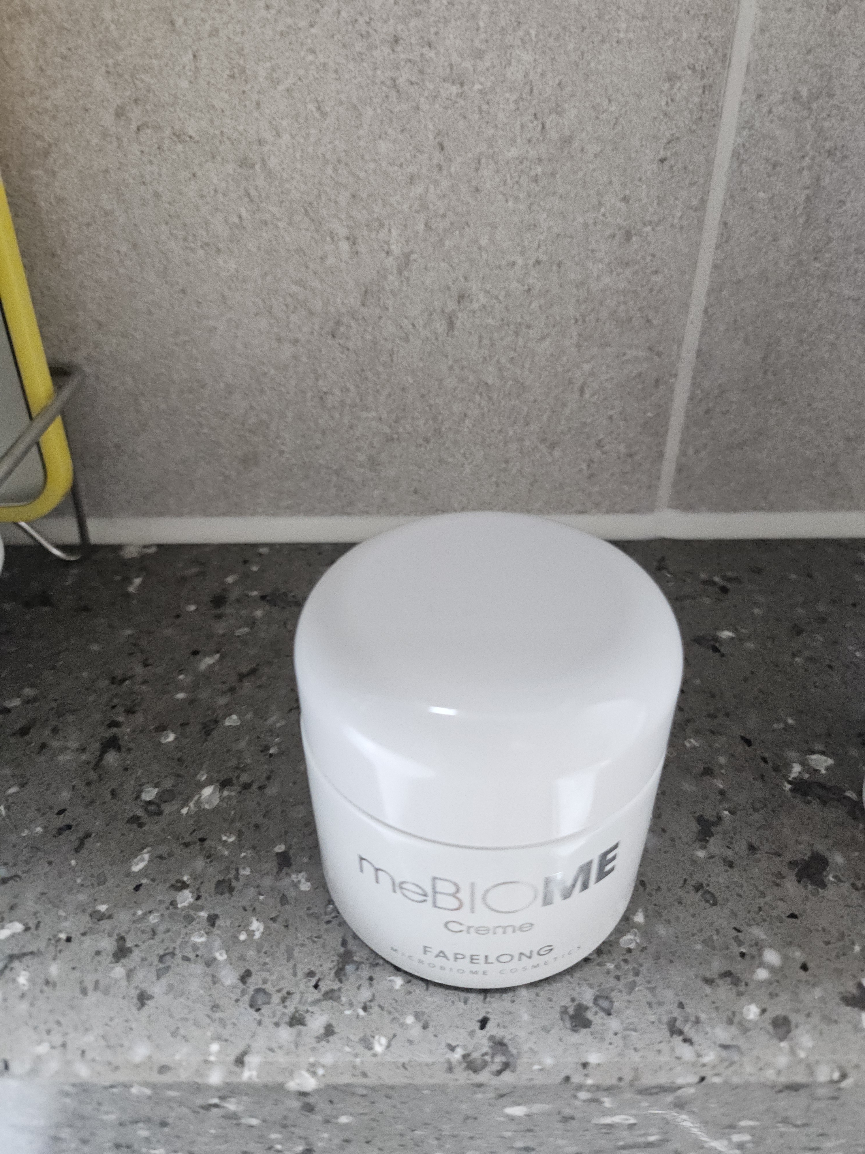 SmartStore review media
