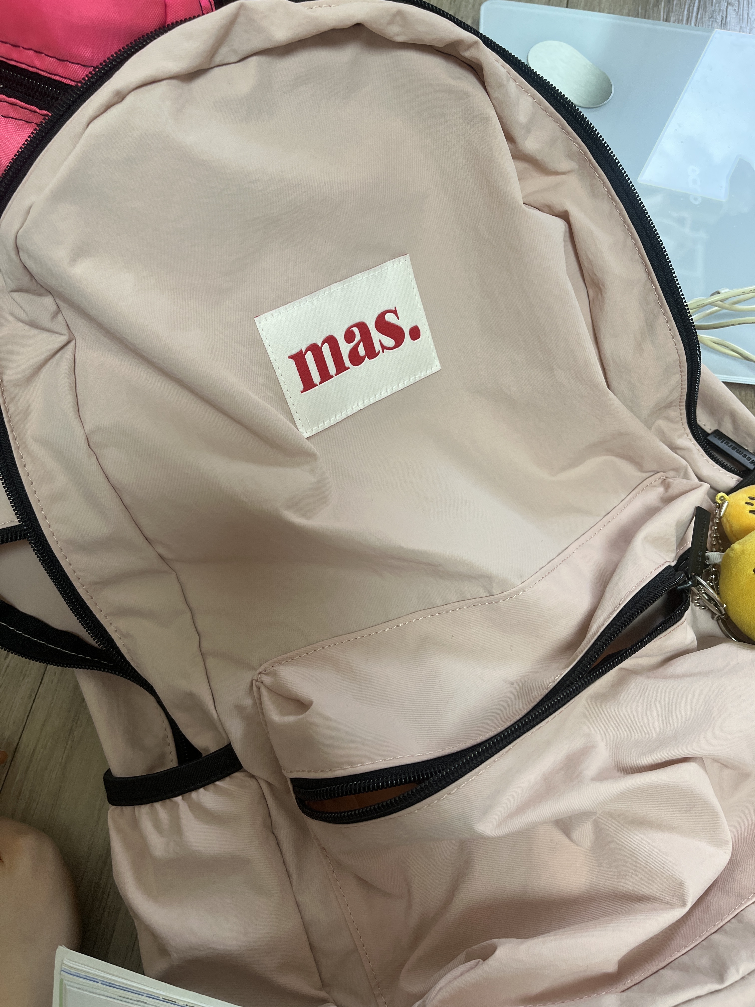 ◆masmarulez◆ Daily backpack Pink 5000577449 MASMARULEZ DAILY BACKPACK-PINK 滾邊淡粉後背包(中) – XOX
