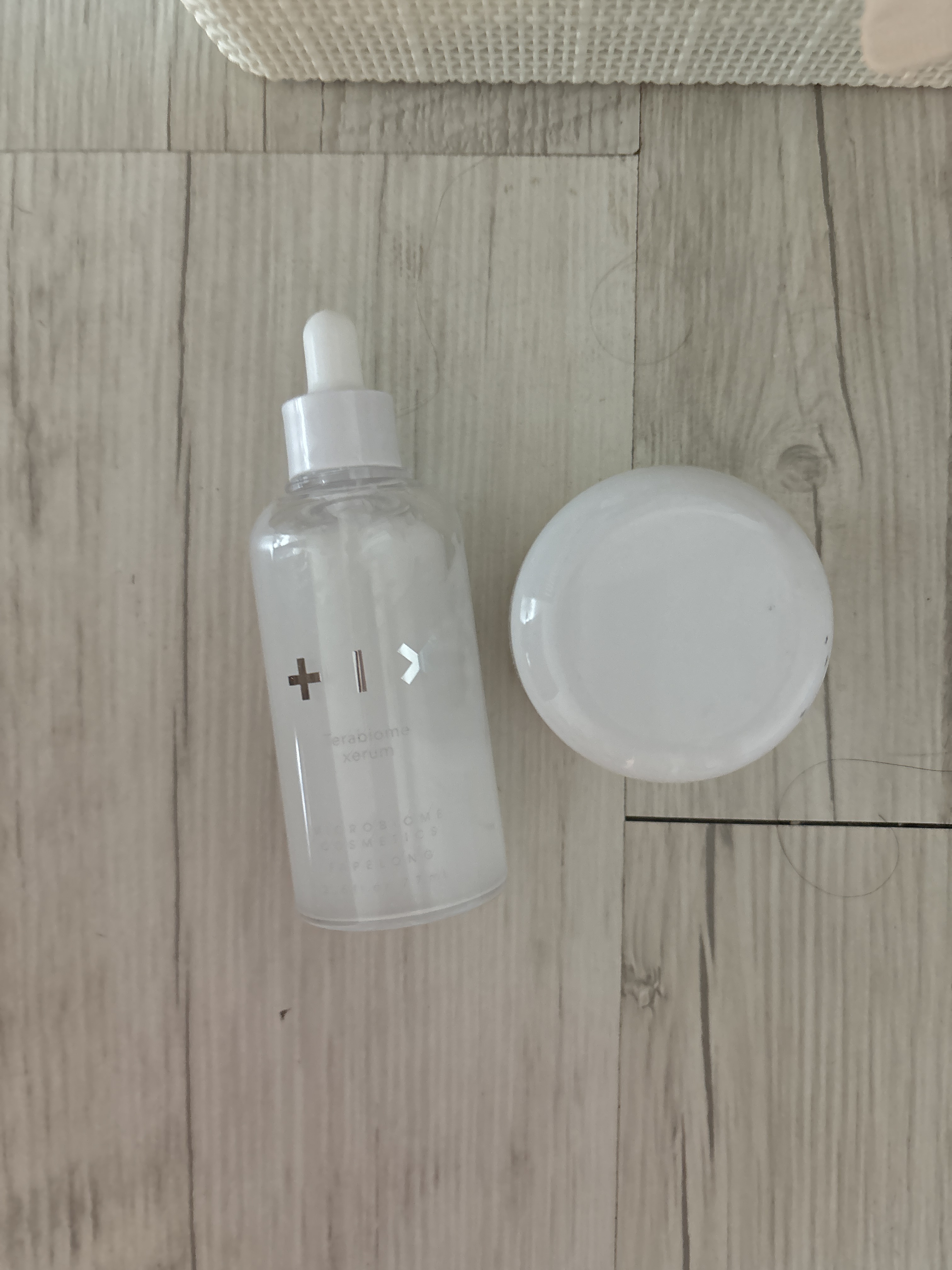 SmartStore review media