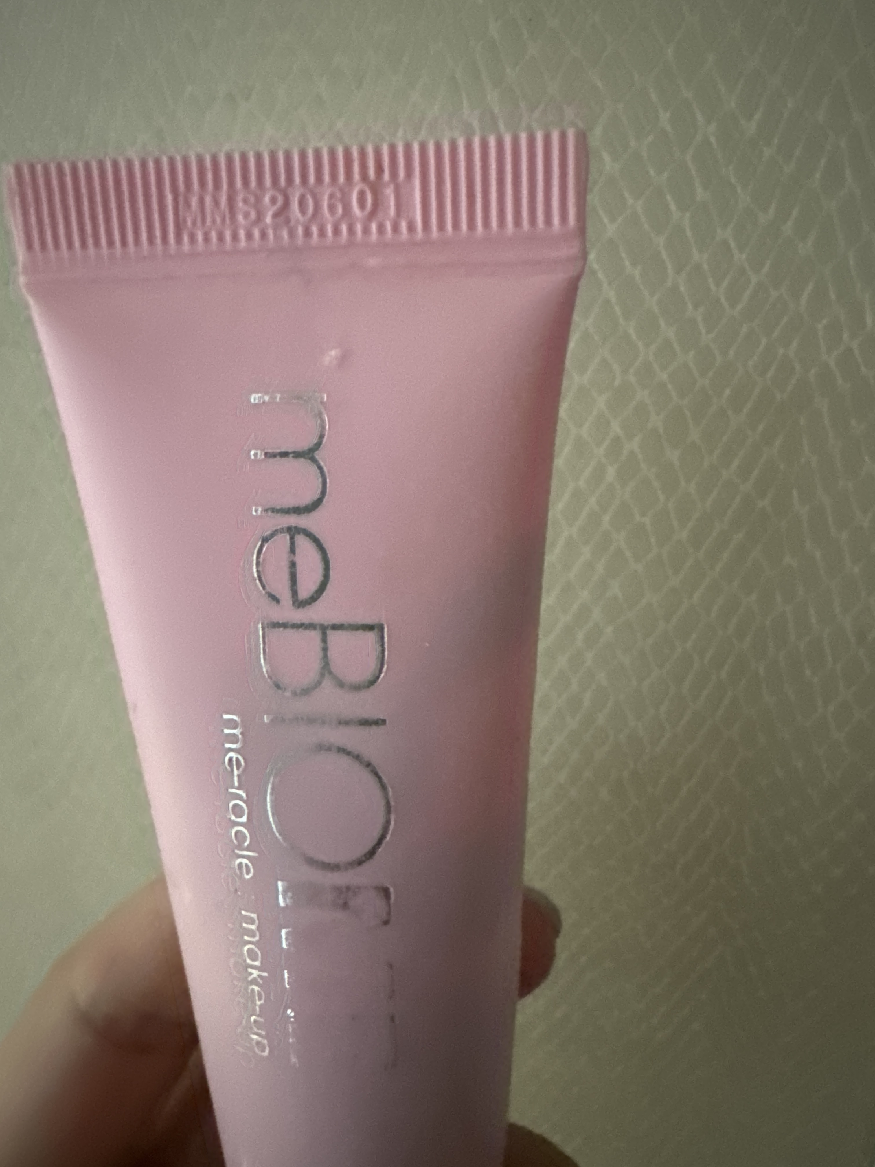 SmartStore review media