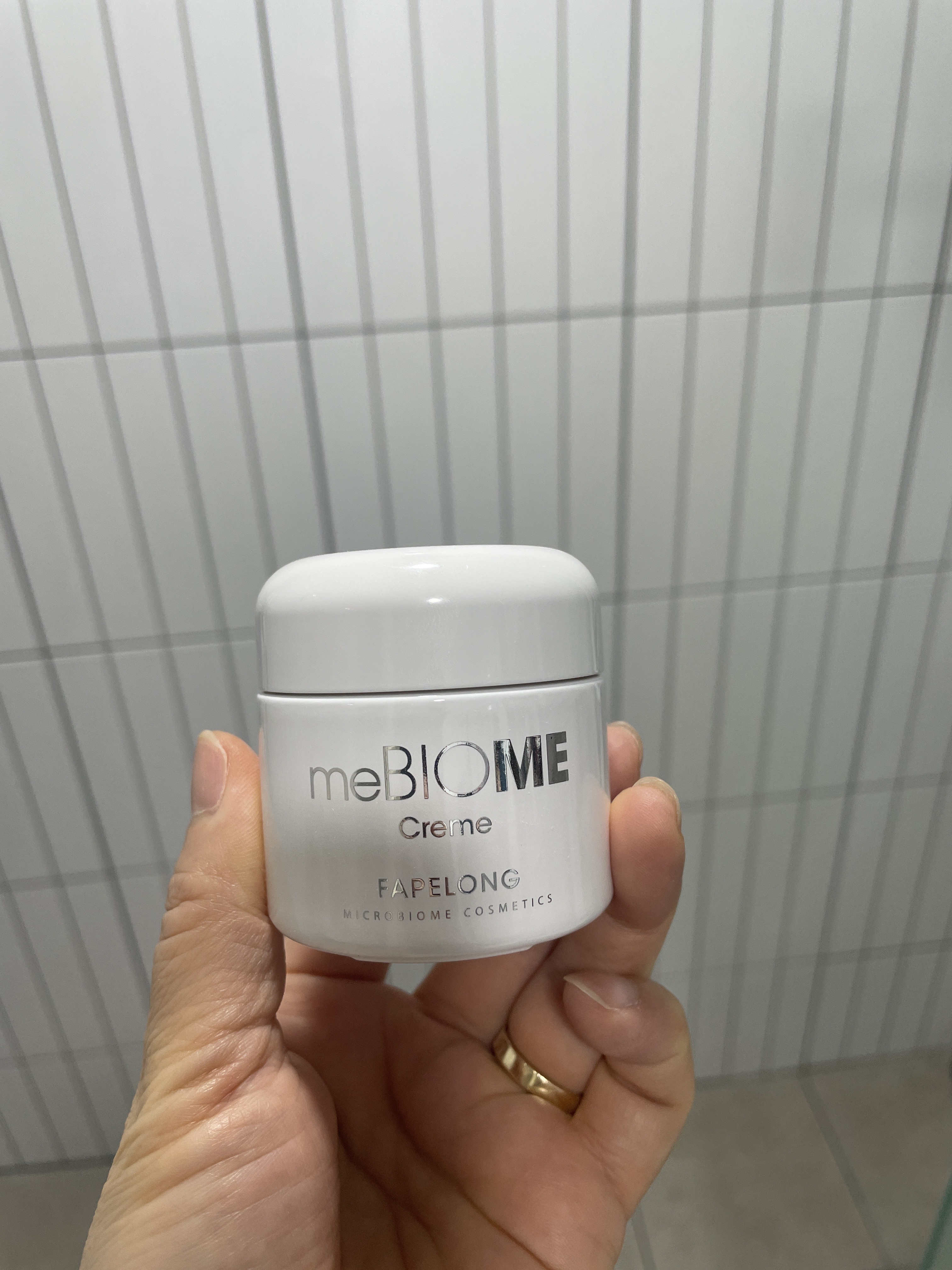 SmartStore review media