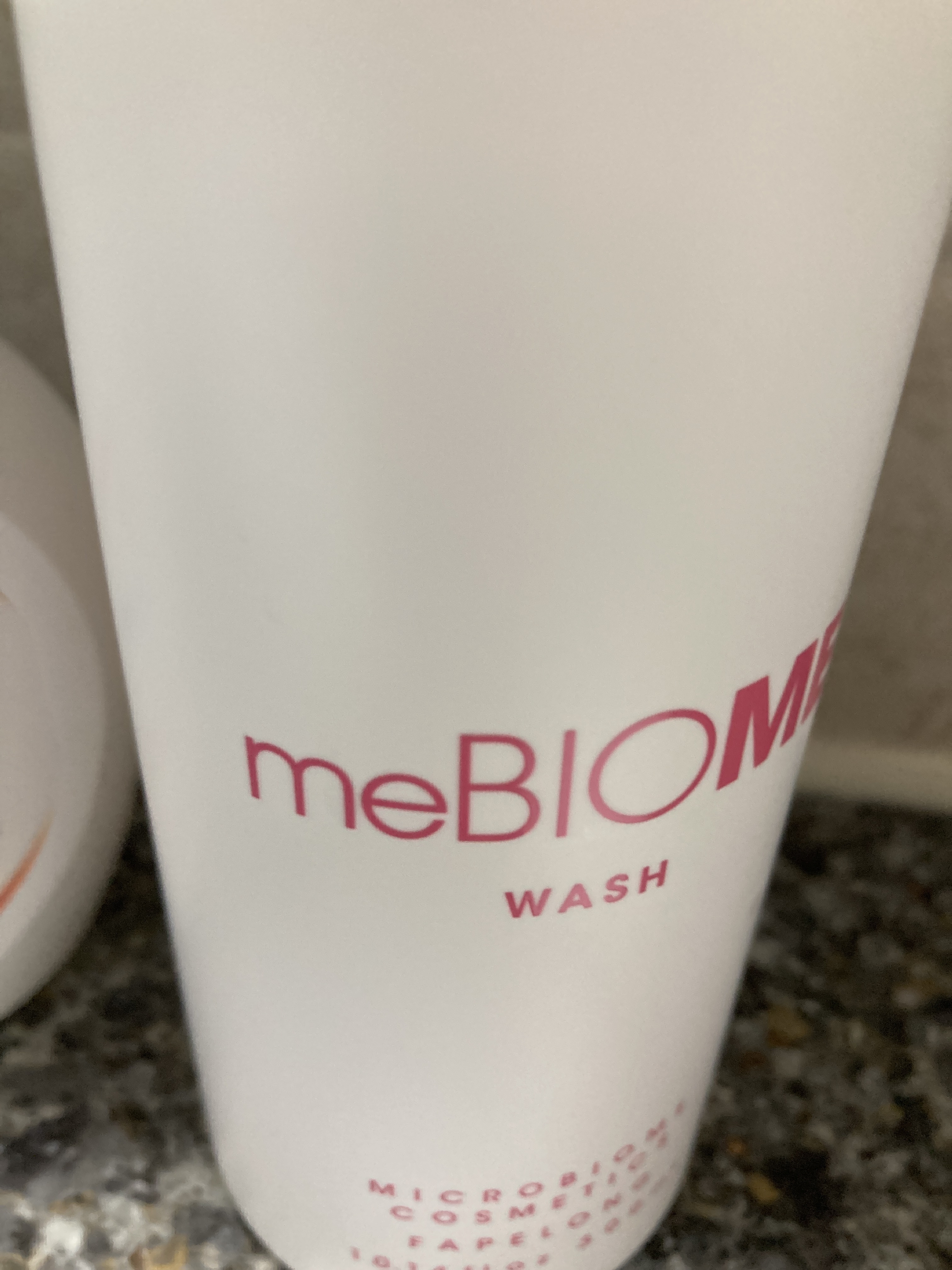 SmartStore review media