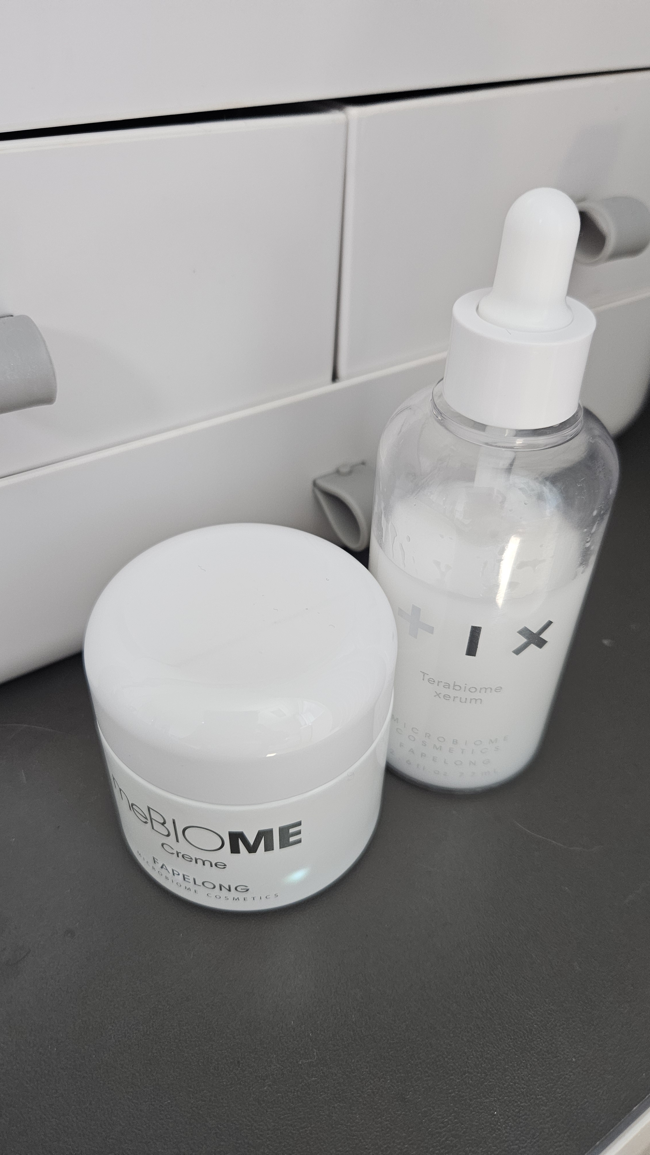 SmartStore review media