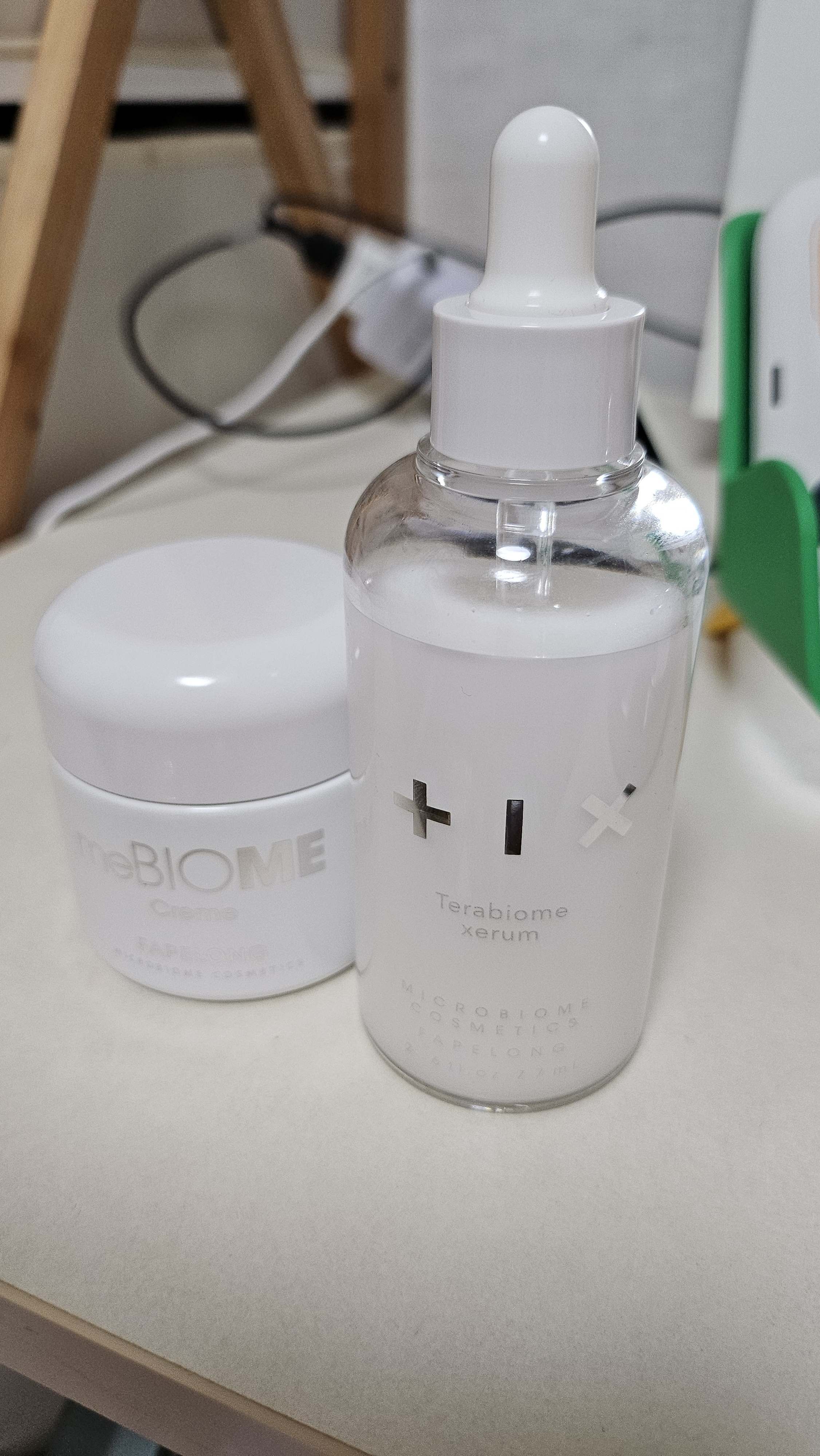SmartStore review media