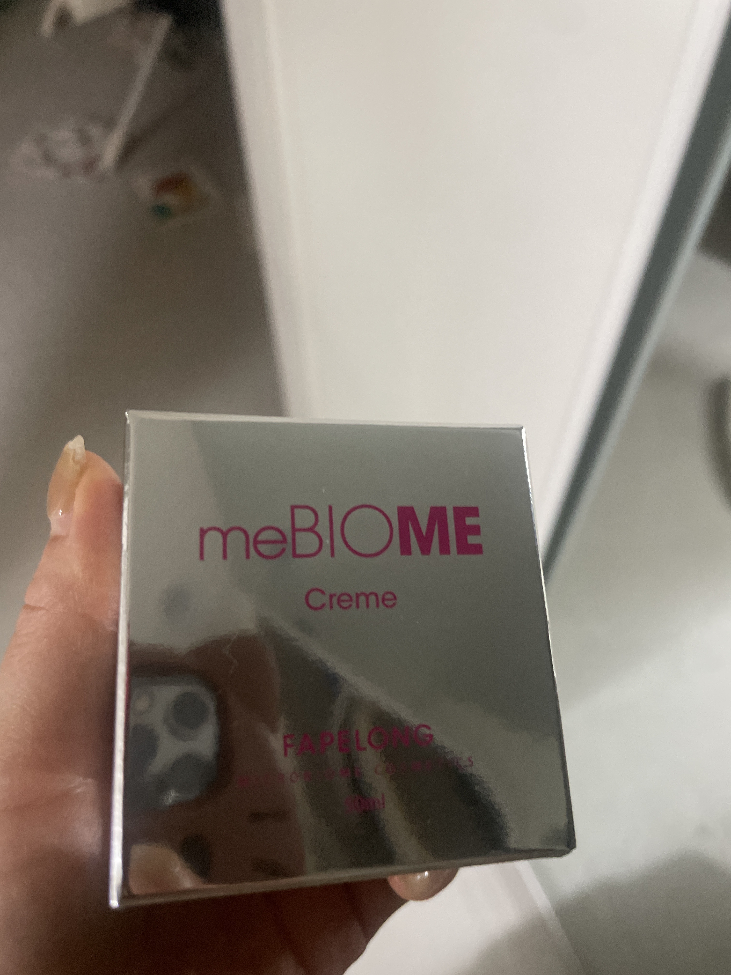 SmartStore review media