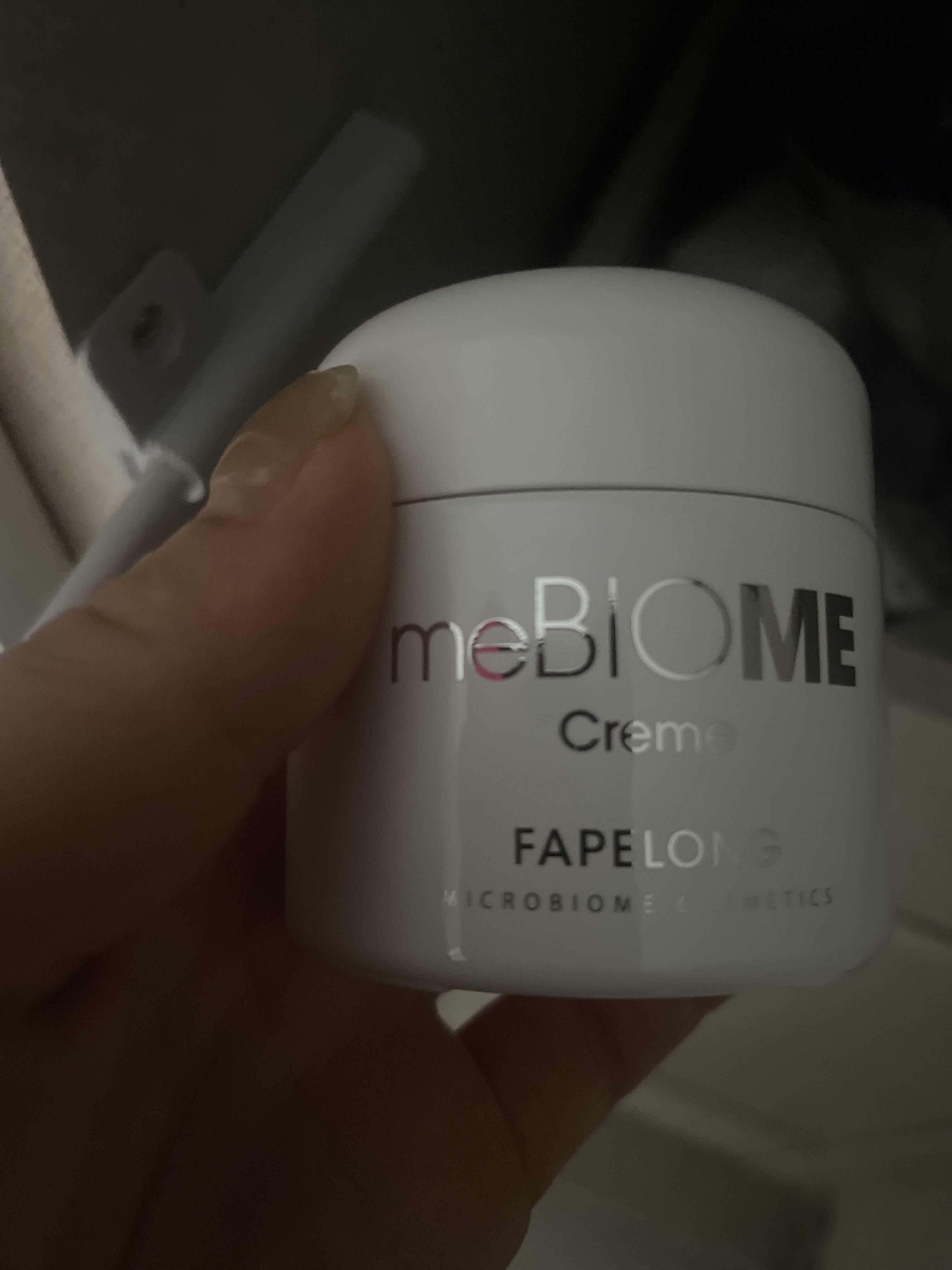 SmartStore review media