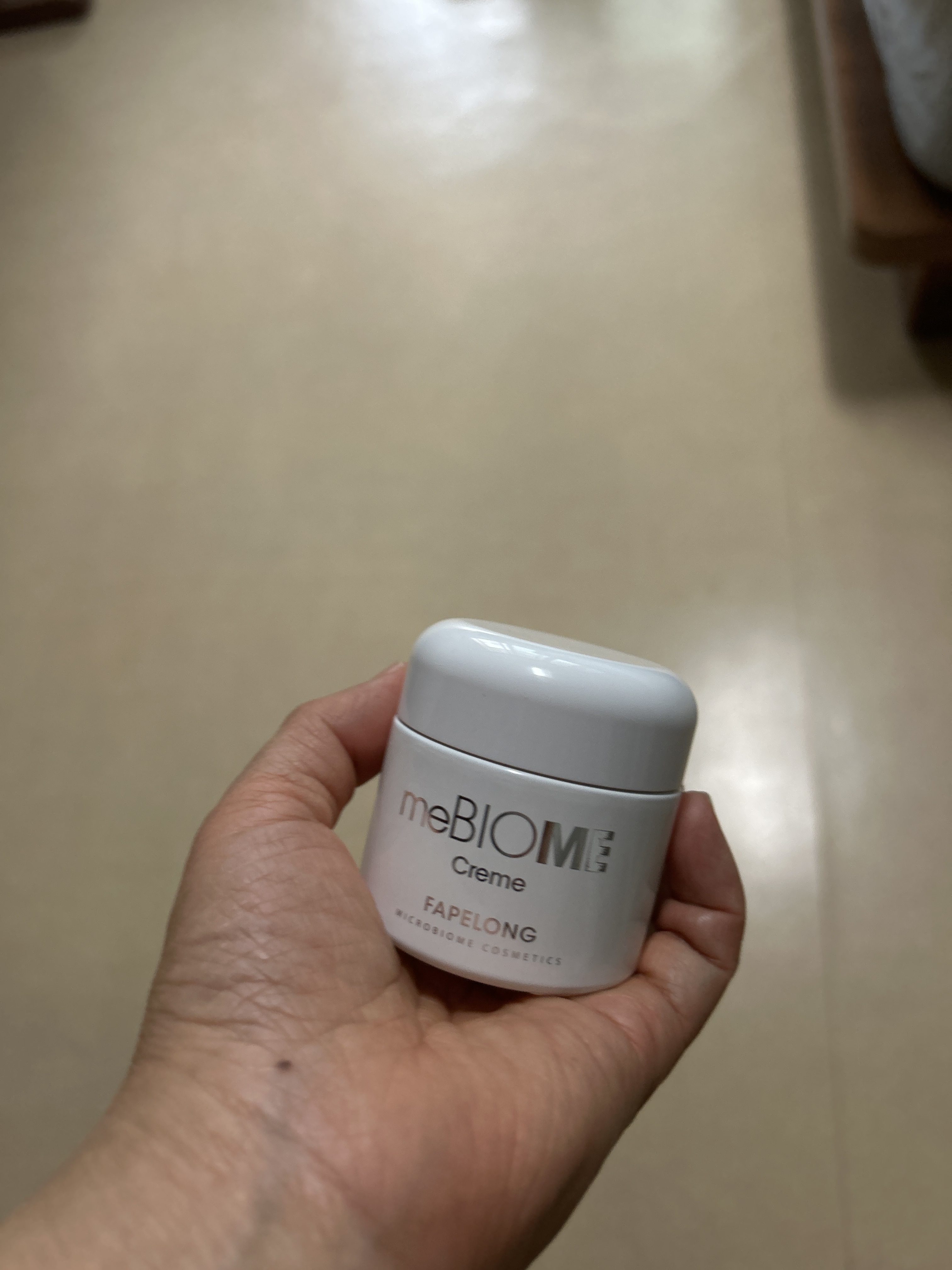 SmartStore review media