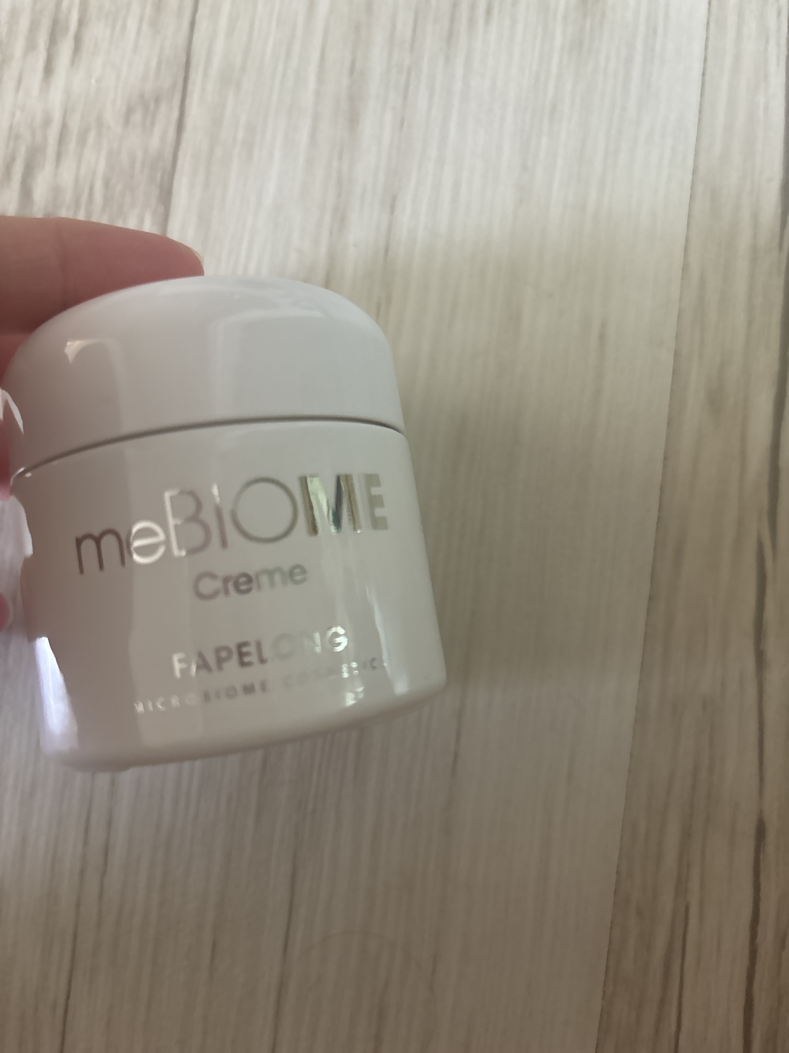 SmartStore review media