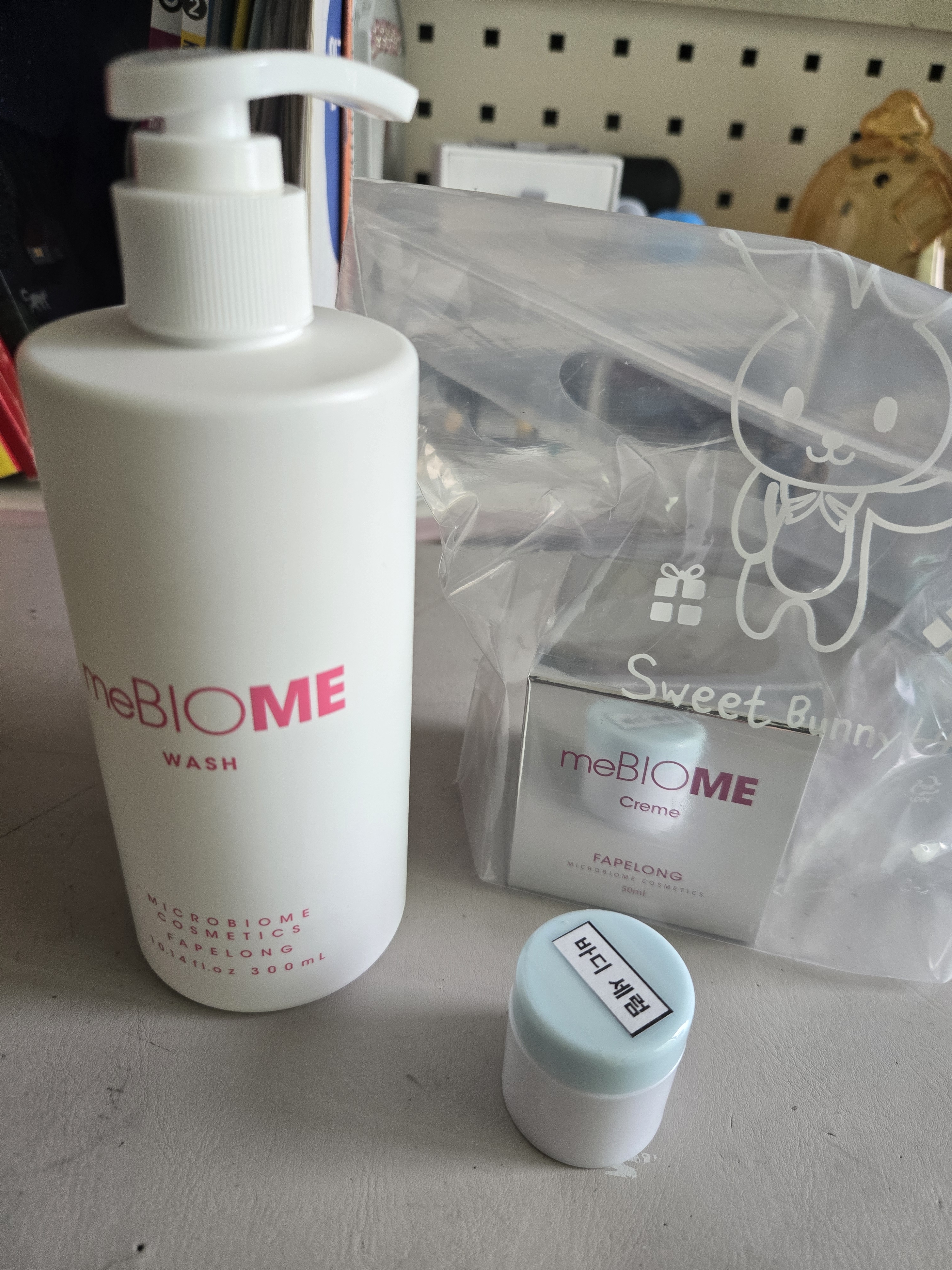 SmartStore review media