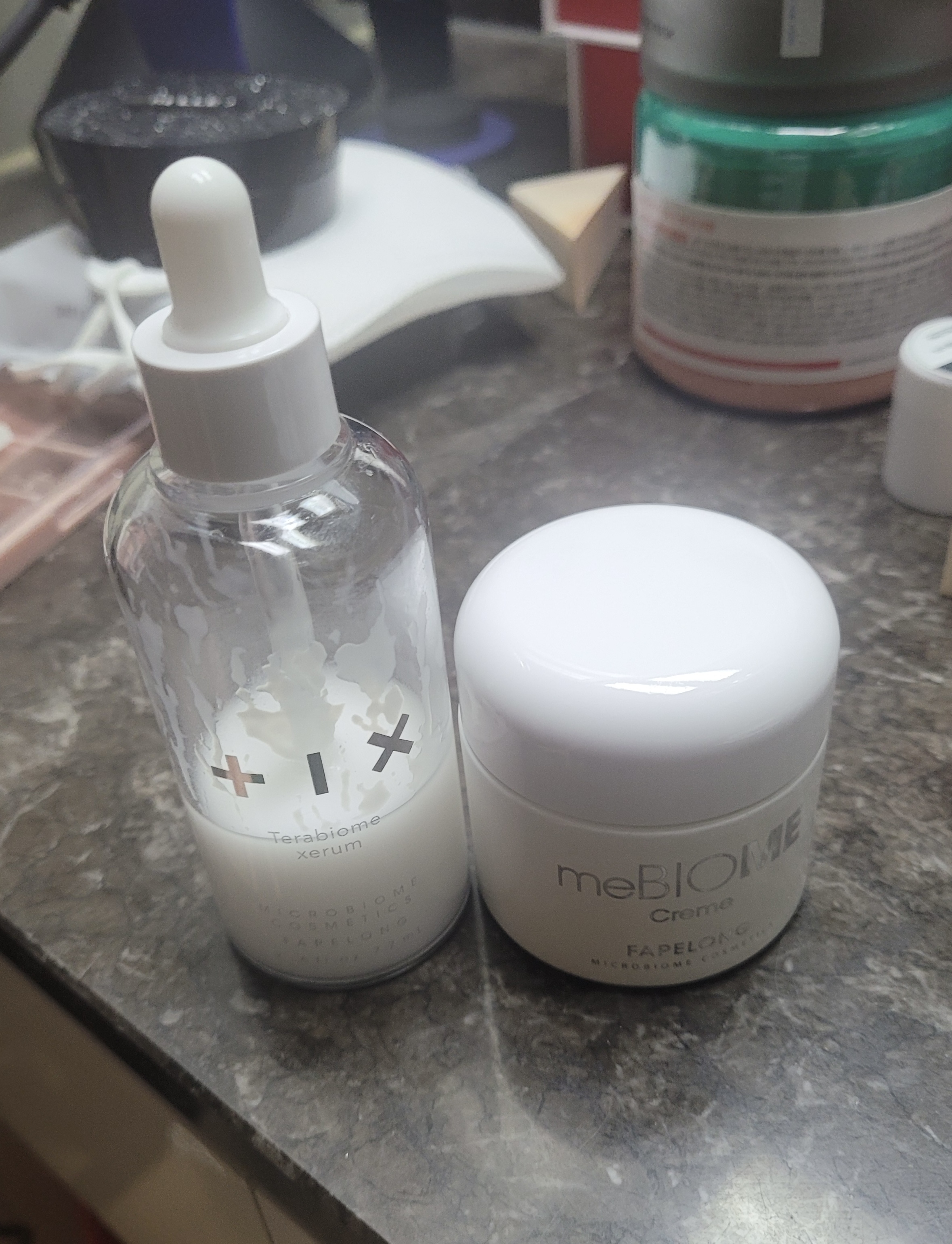 SmartStore review media