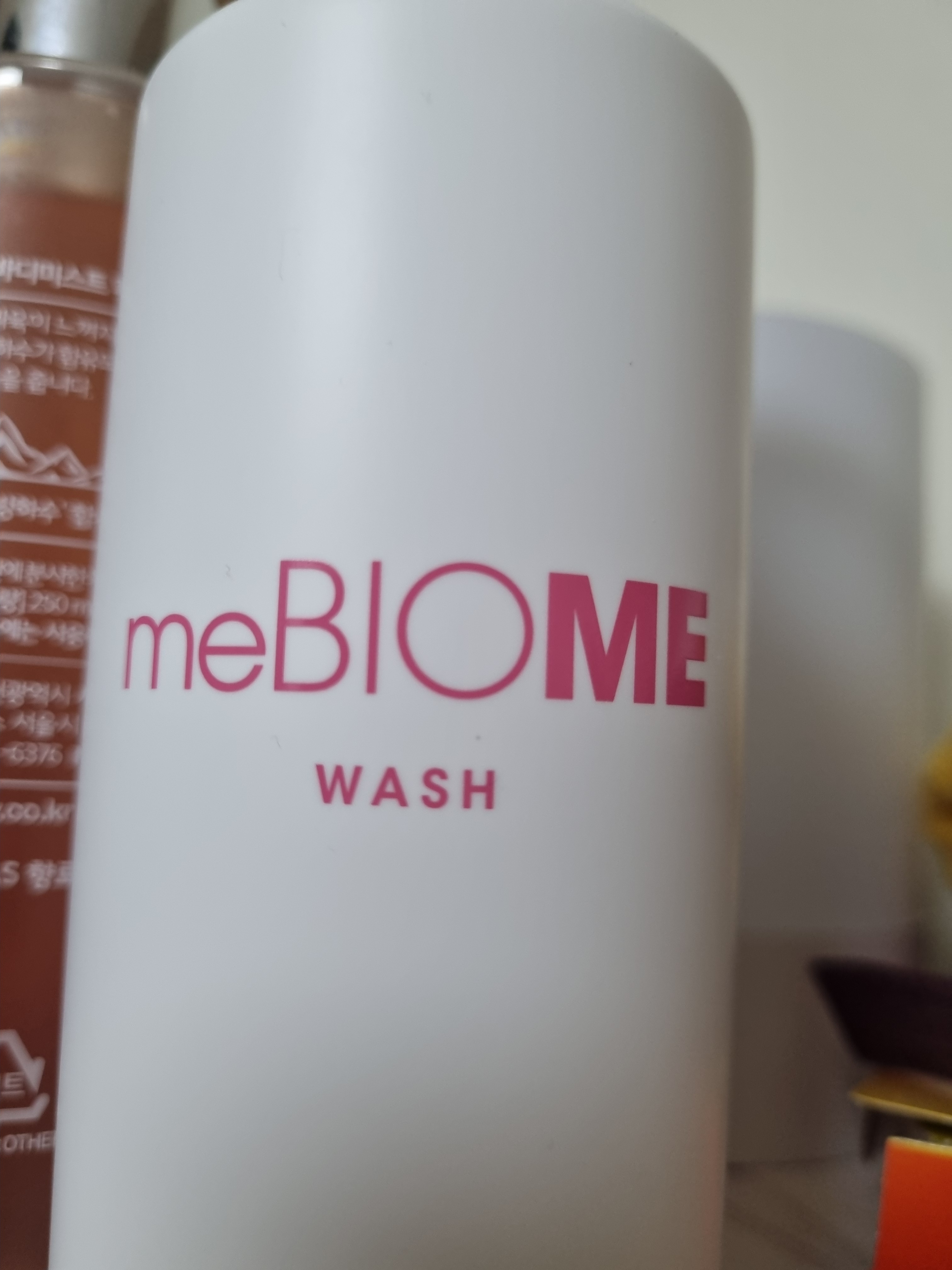 SmartStore review media