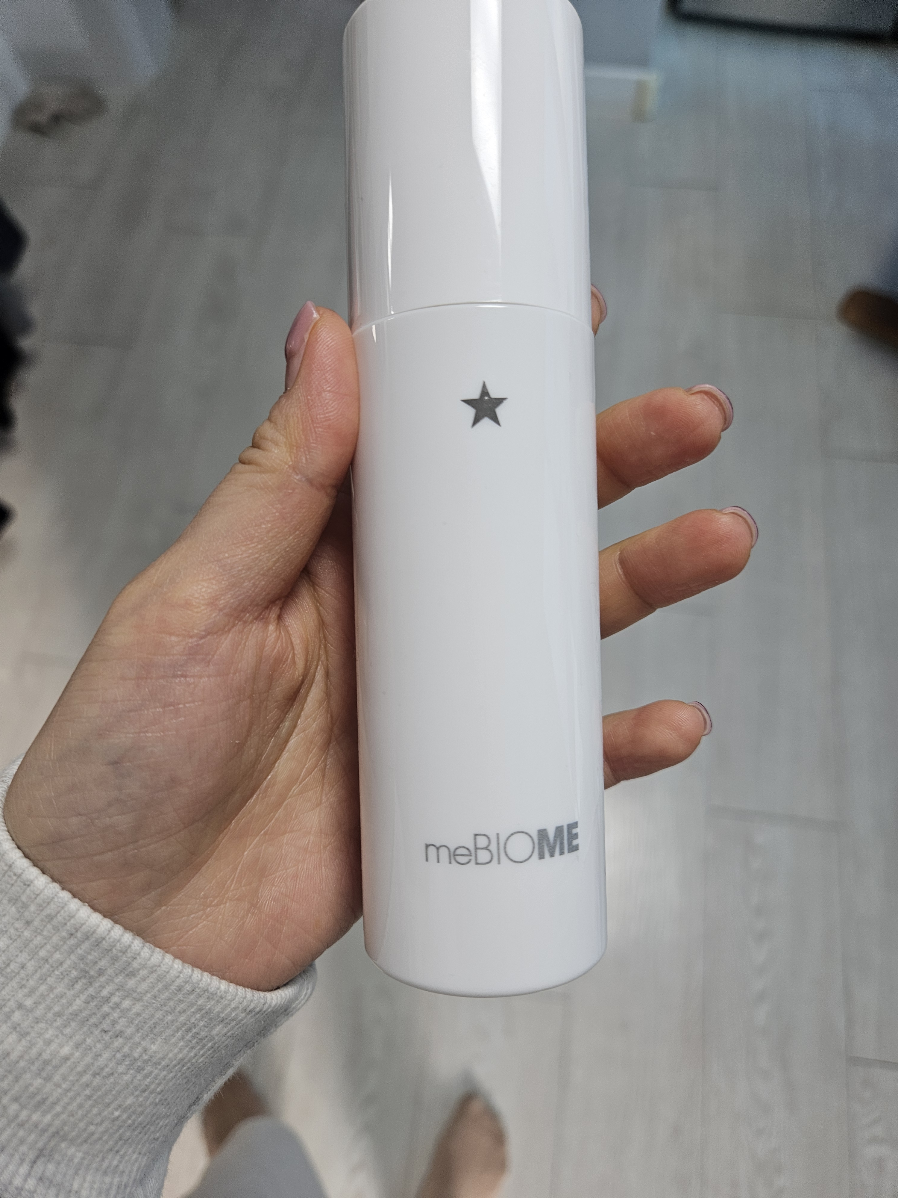 SmartStore review media