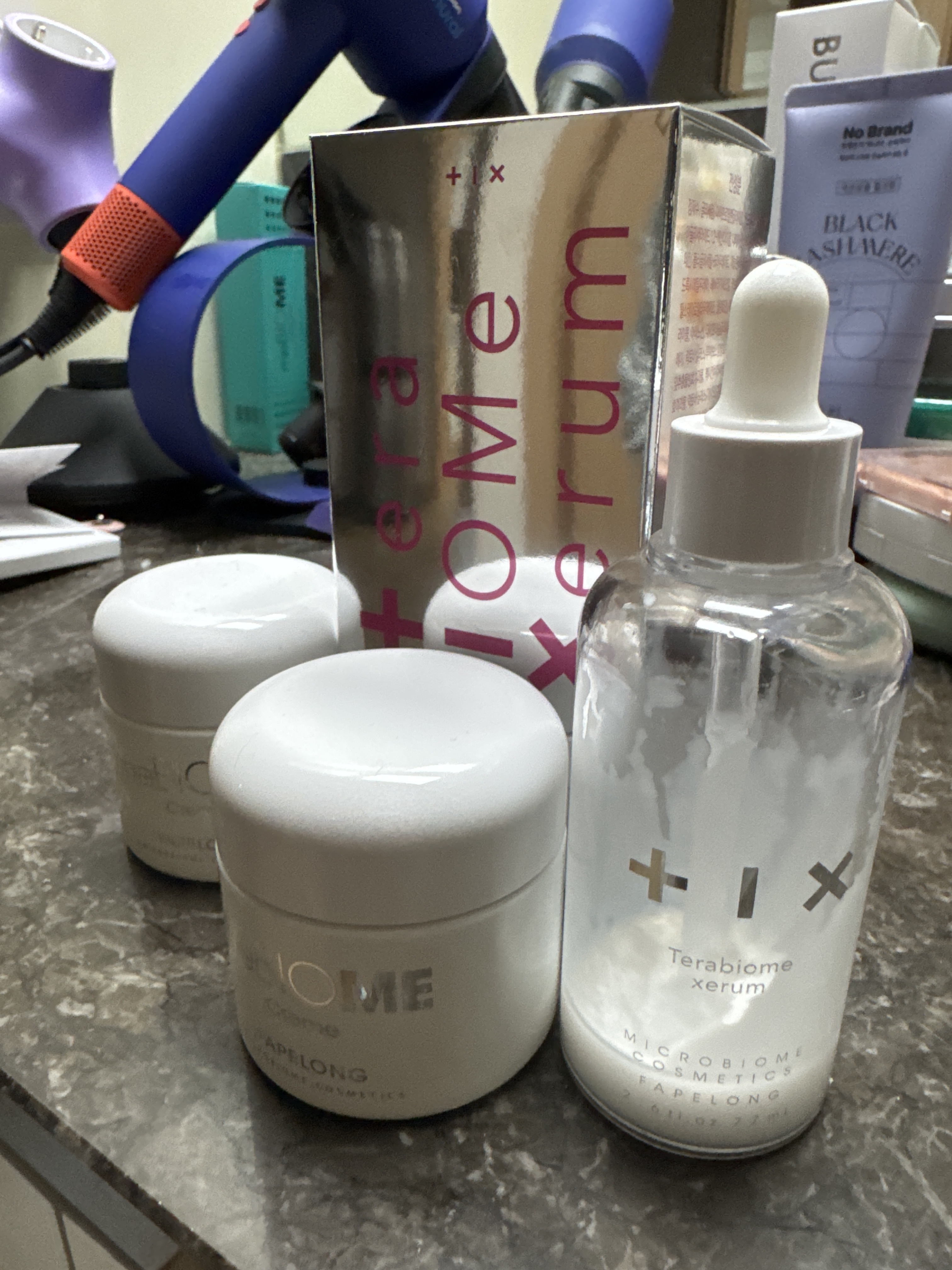 SmartStore review media
