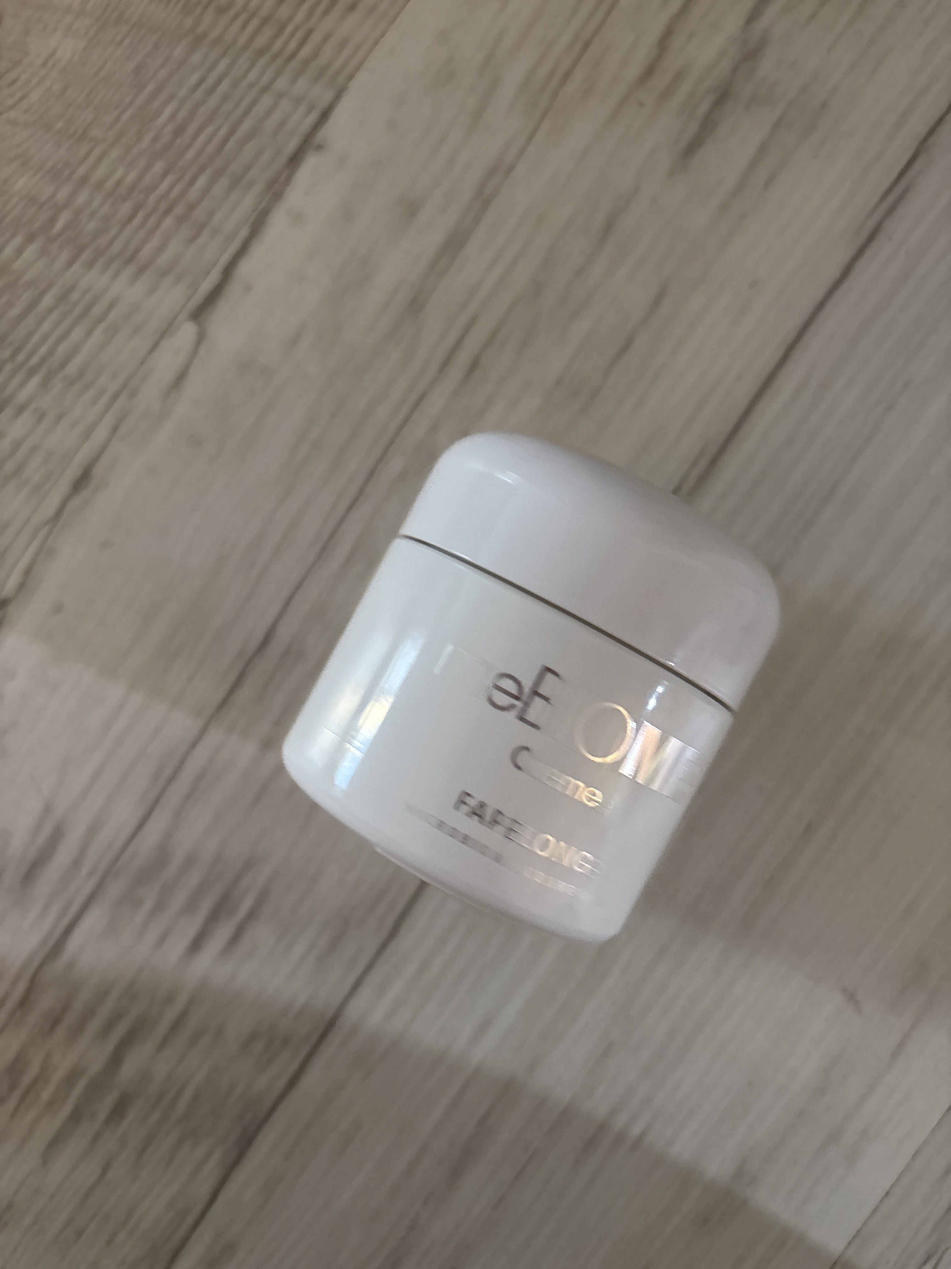 SmartStore review media