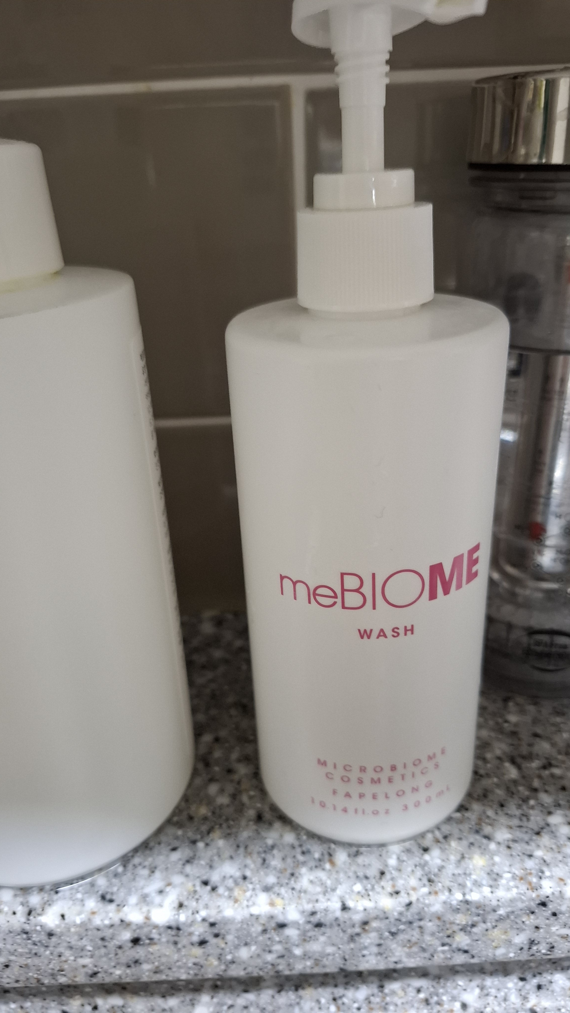 SmartStore review media