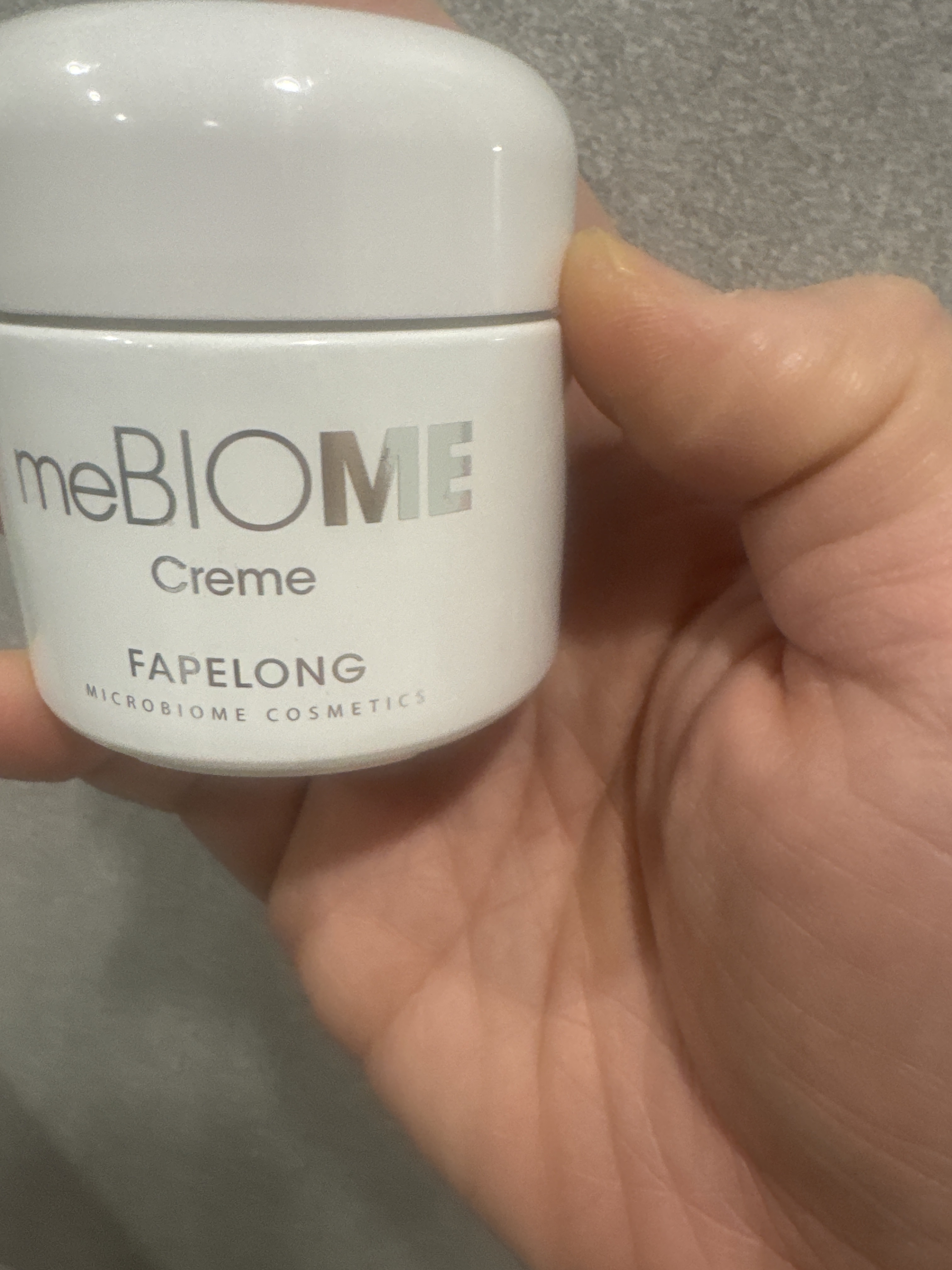 SmartStore review media