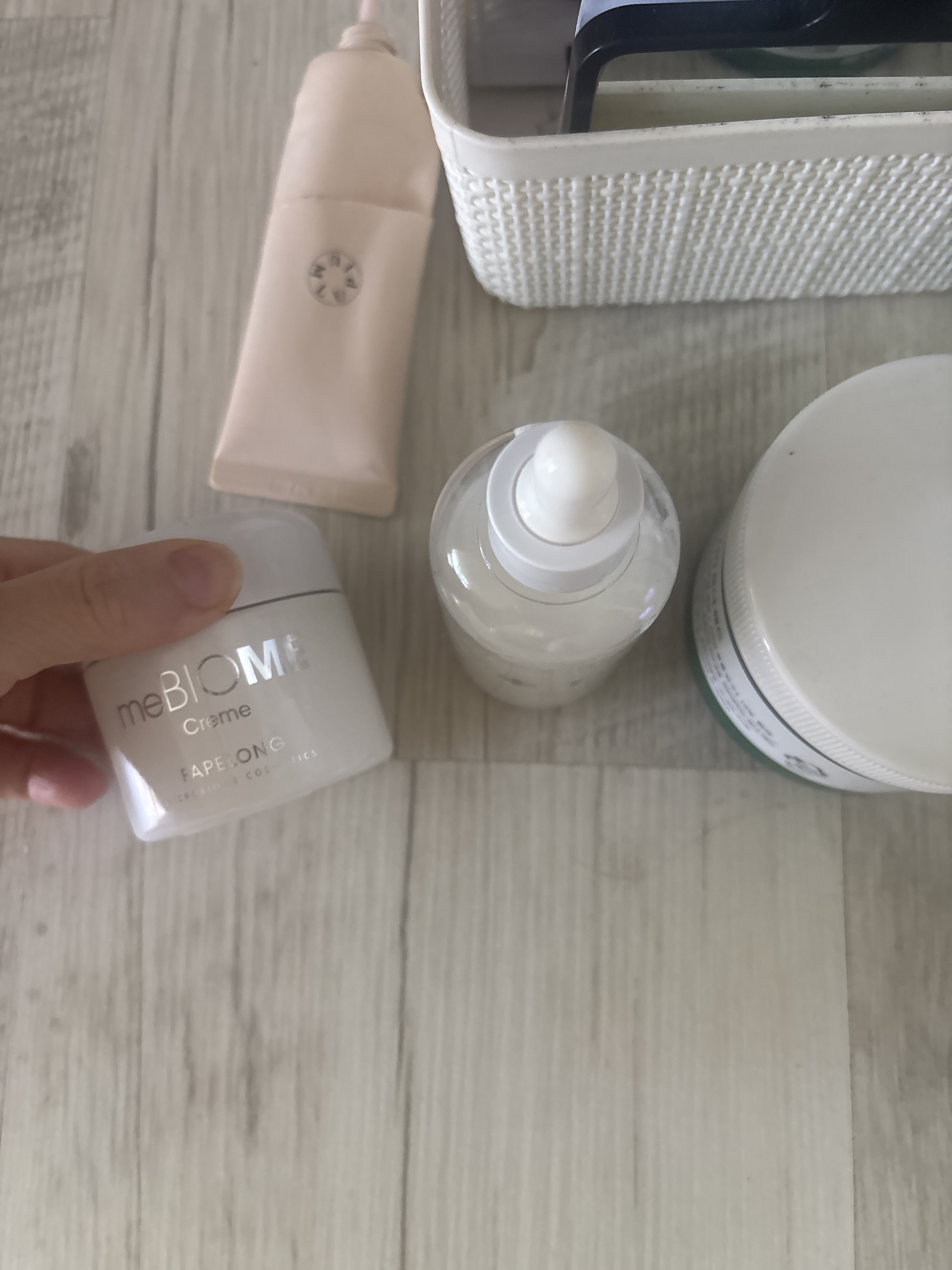 SmartStore review media