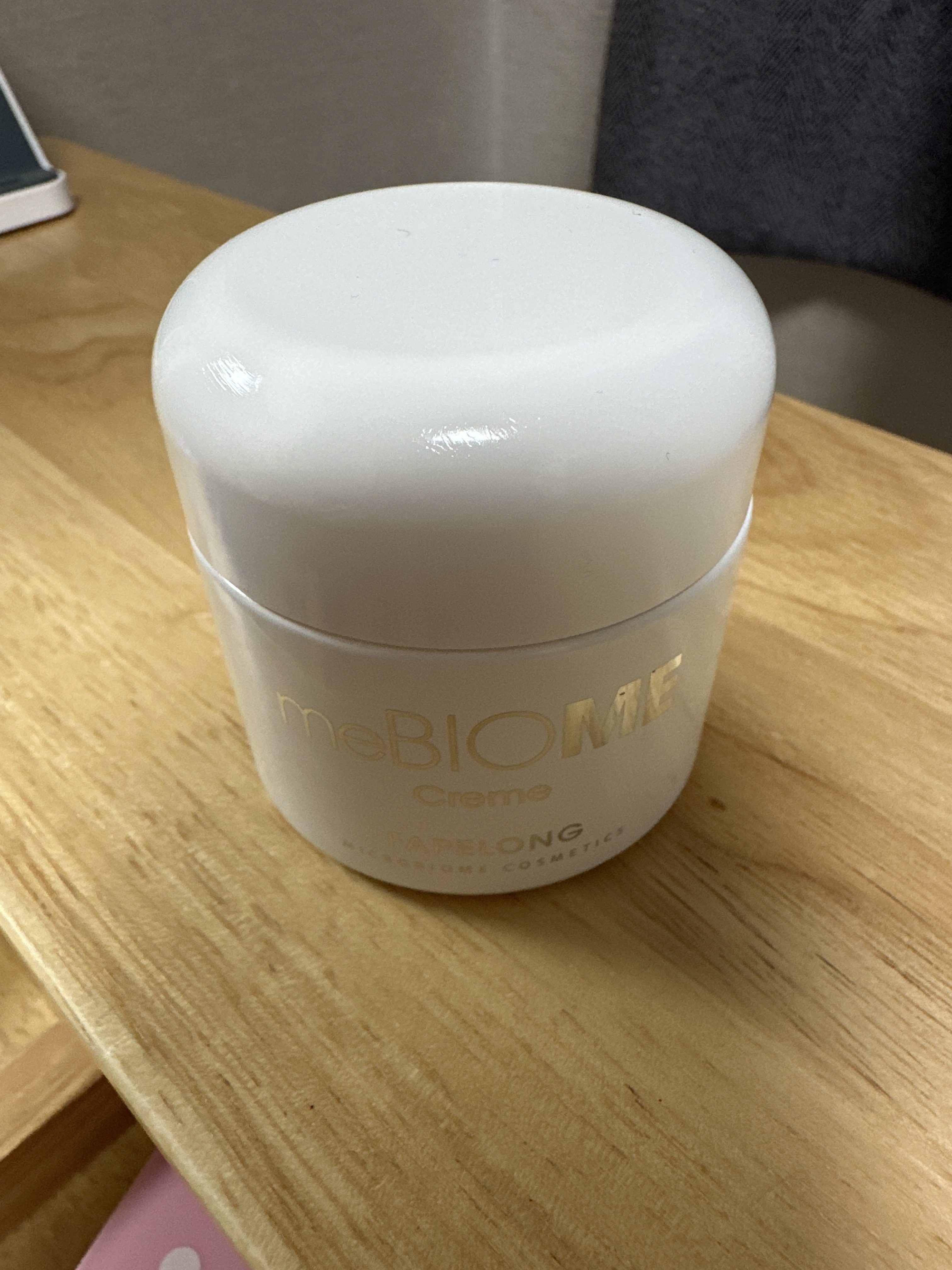 SmartStore review media