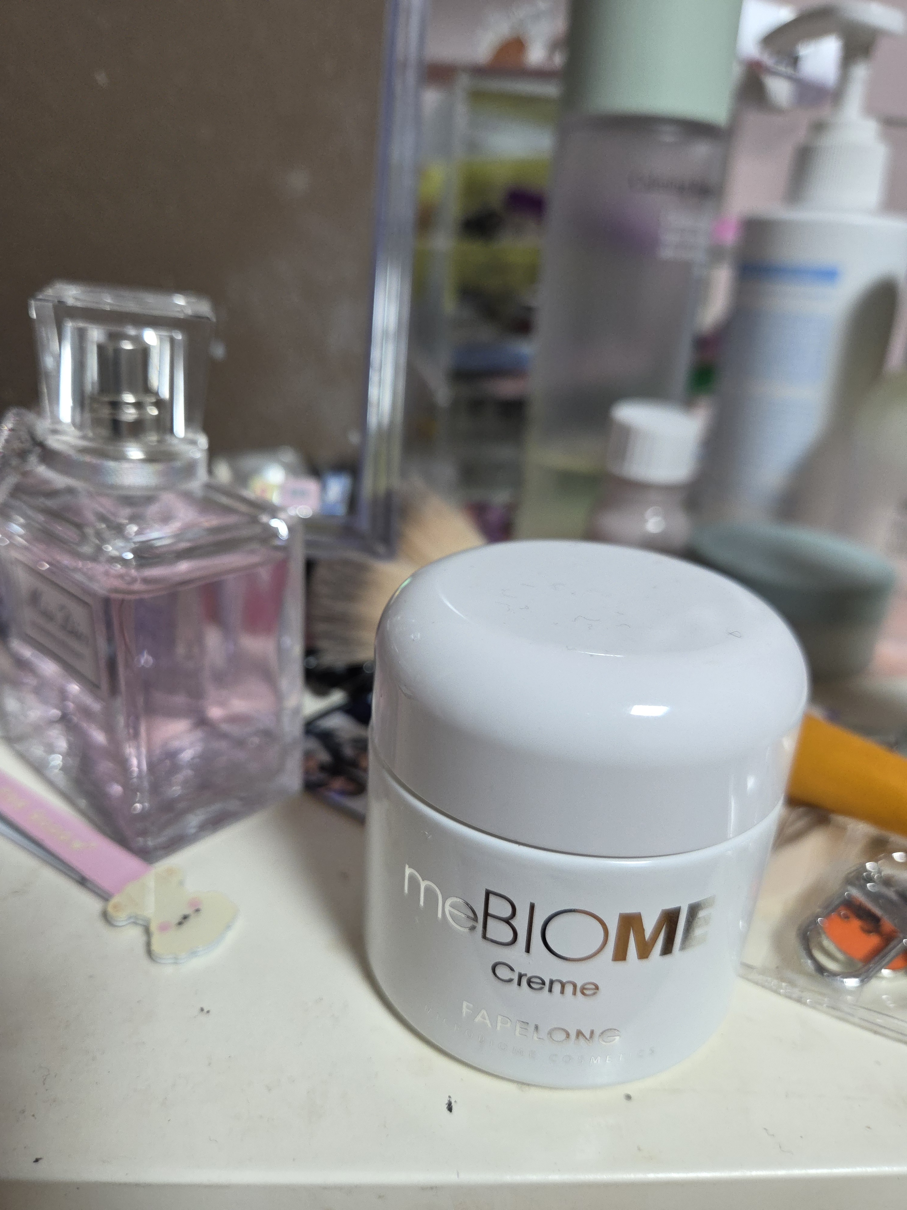 SmartStore review media
