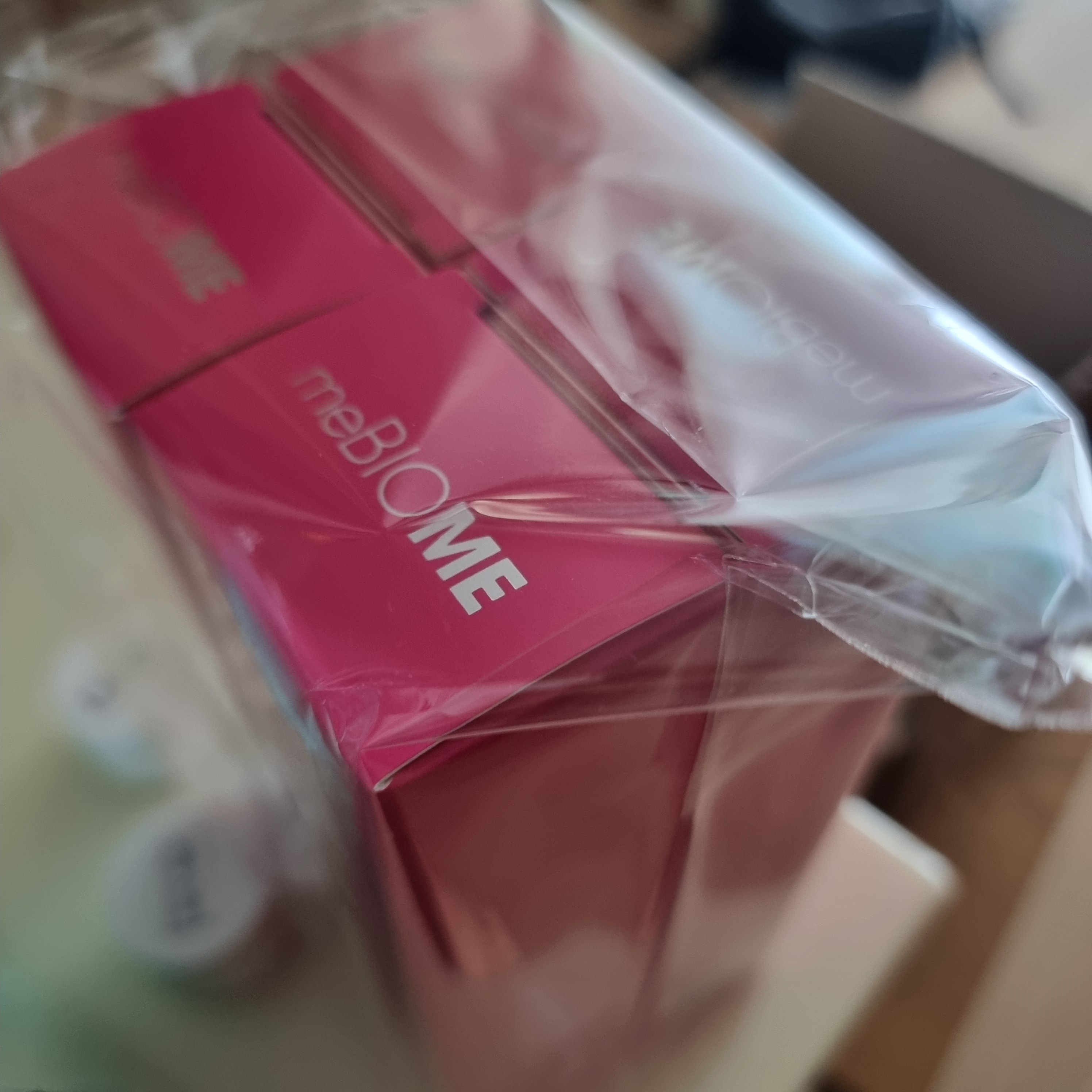 SmartStore review media
