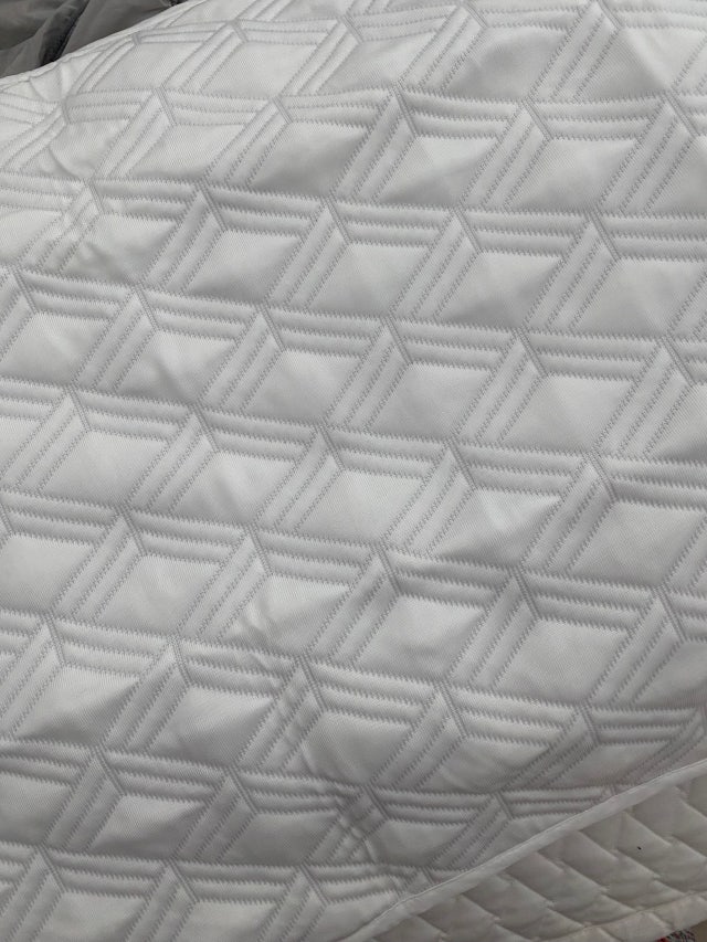 이미지를 찾을 수 없습니다.