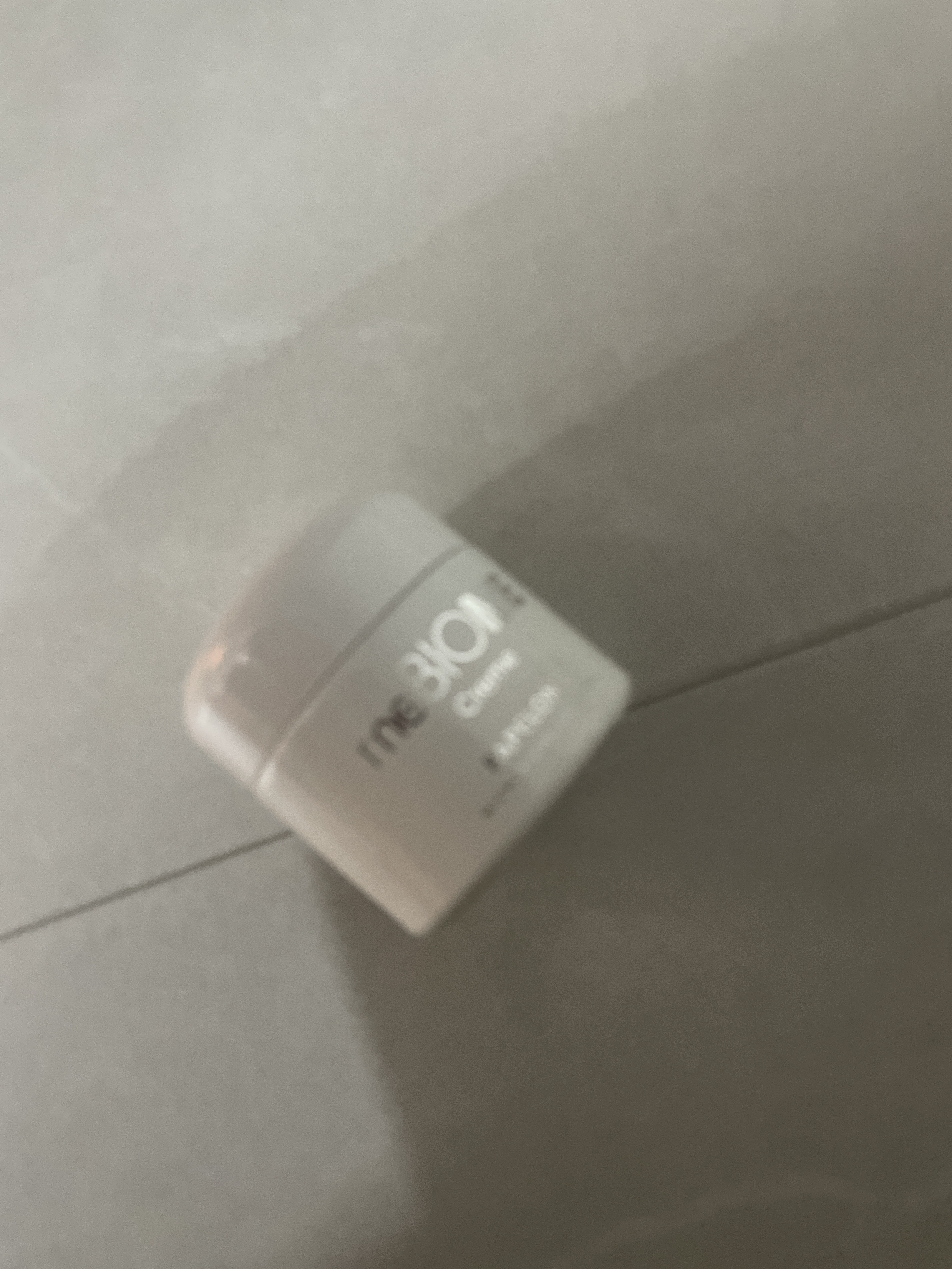 SmartStore review media